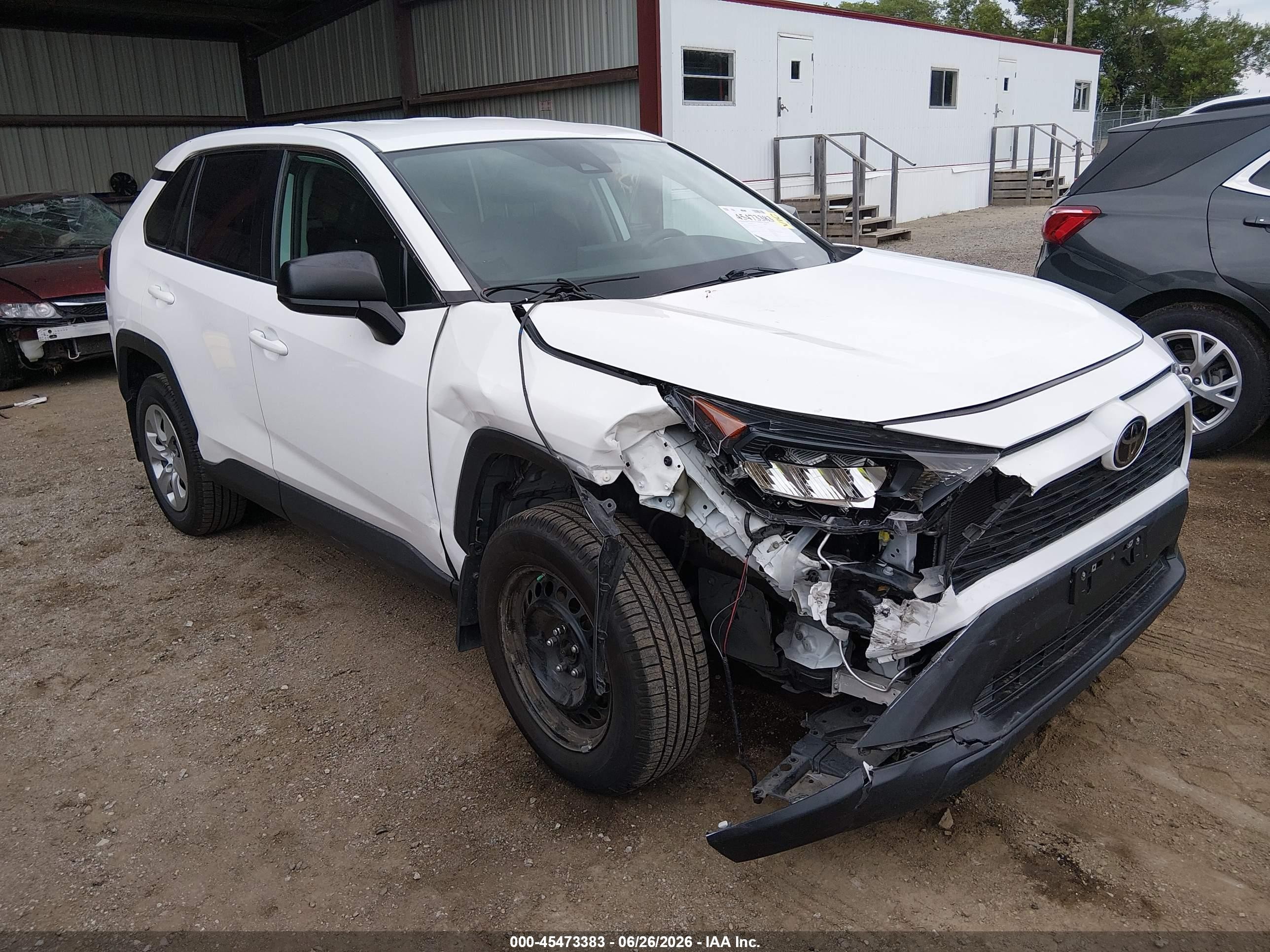 2022 Toyota RAV4 LE, VIN 2T3F1RFV3NC284498 — Front end