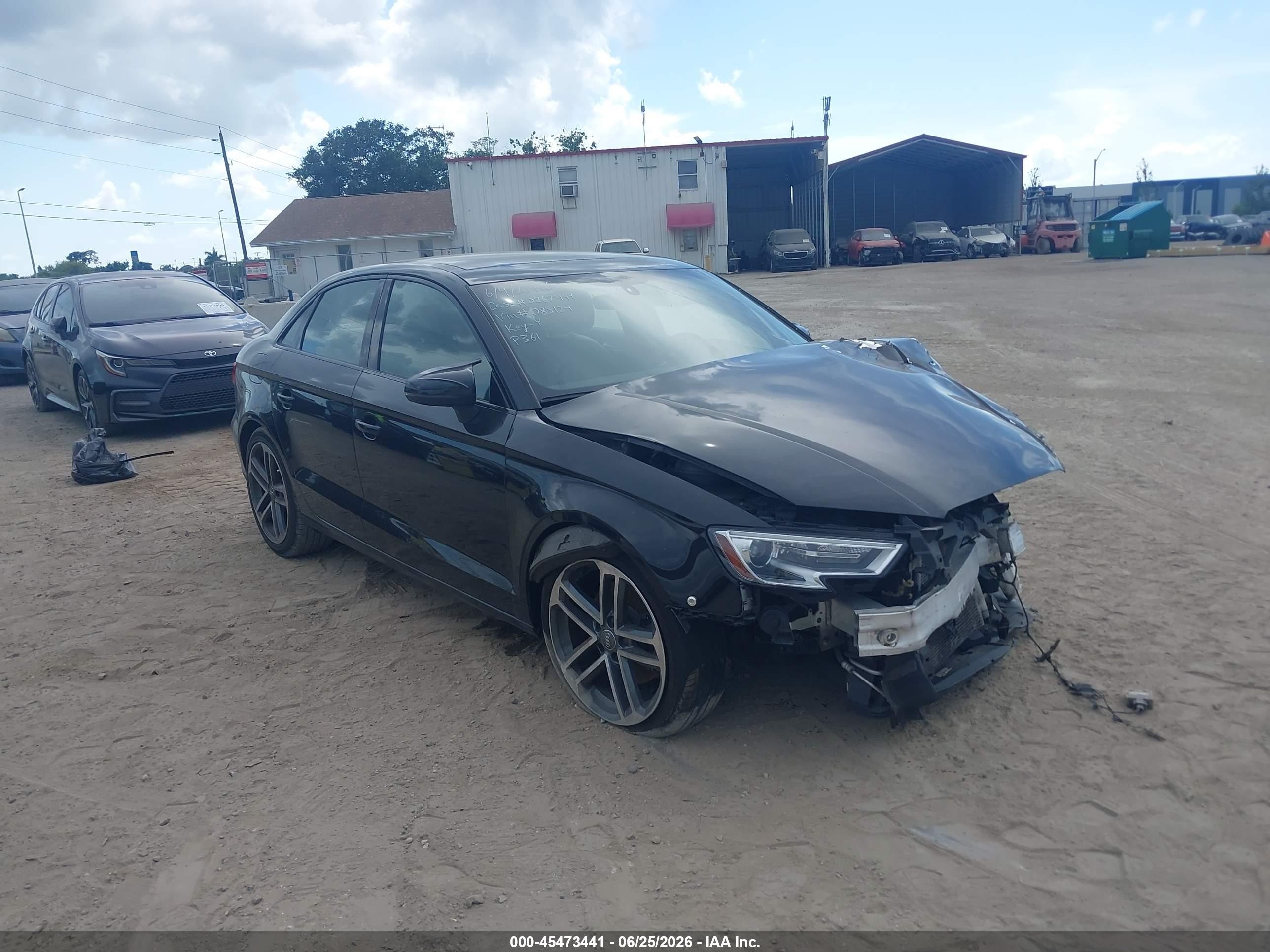 2019 Audi A3 Premium, VIN WAUAUGFF2KA085124 — Front end