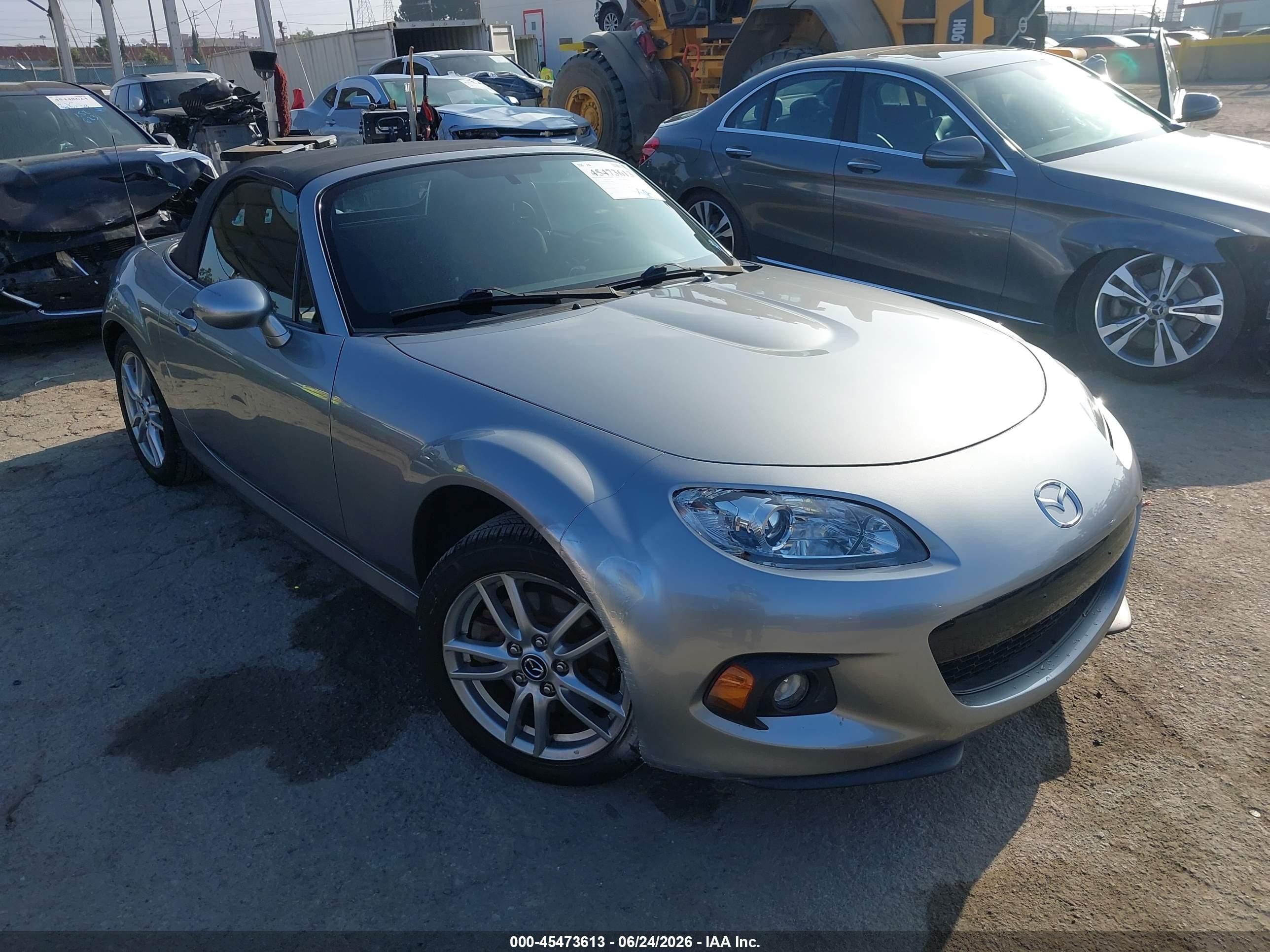 2013 Mazda MX-5 Miata Sport, VIN JM1NC2JF9D0231500 — Side