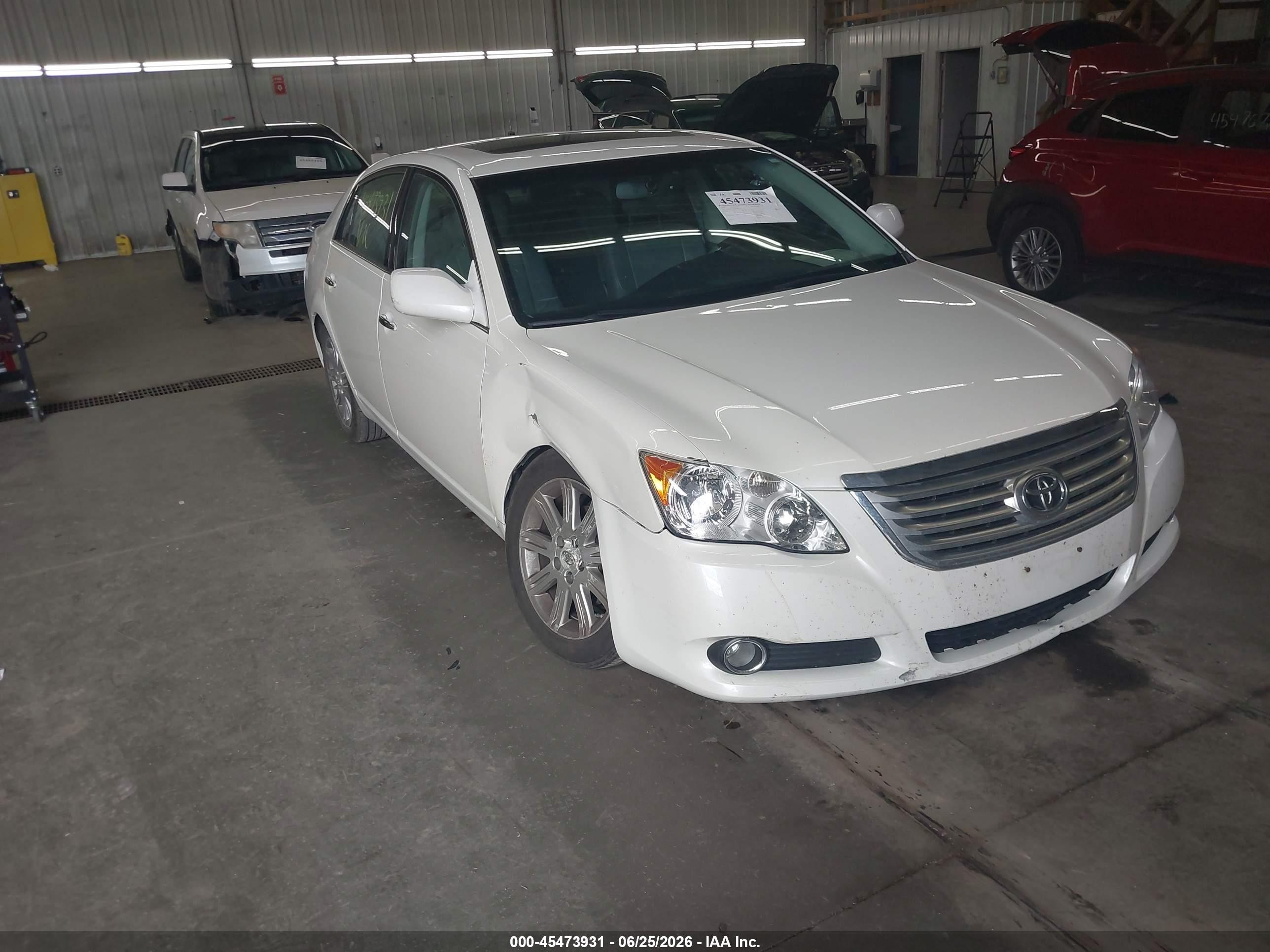 2010 Toyota Avalon Limited, VIN 4T1BK3DB7AU365913 — Front end