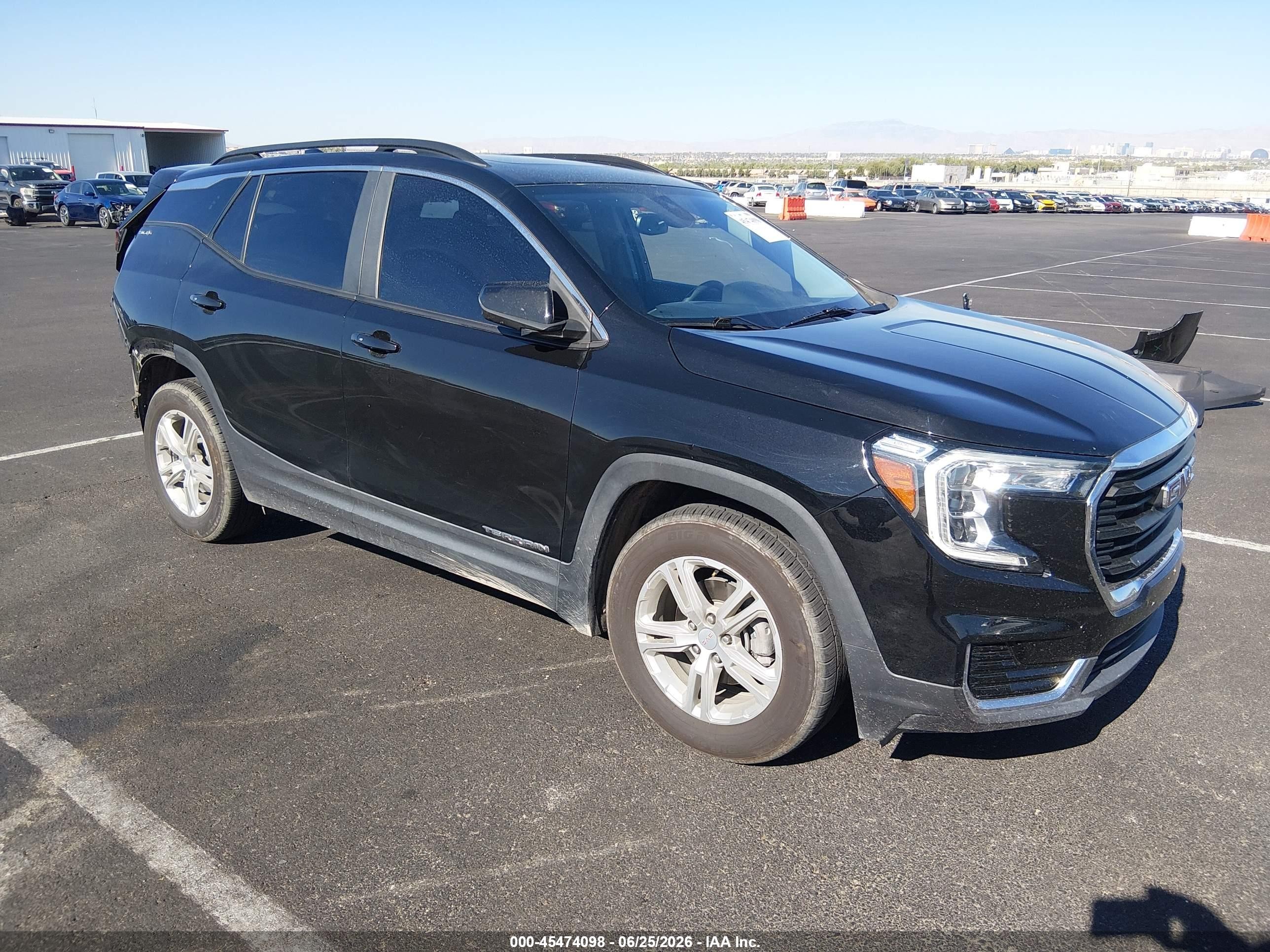 2022 GMC Terrain SLE, VIN 3GKALMEV8NL140495 — Rear end