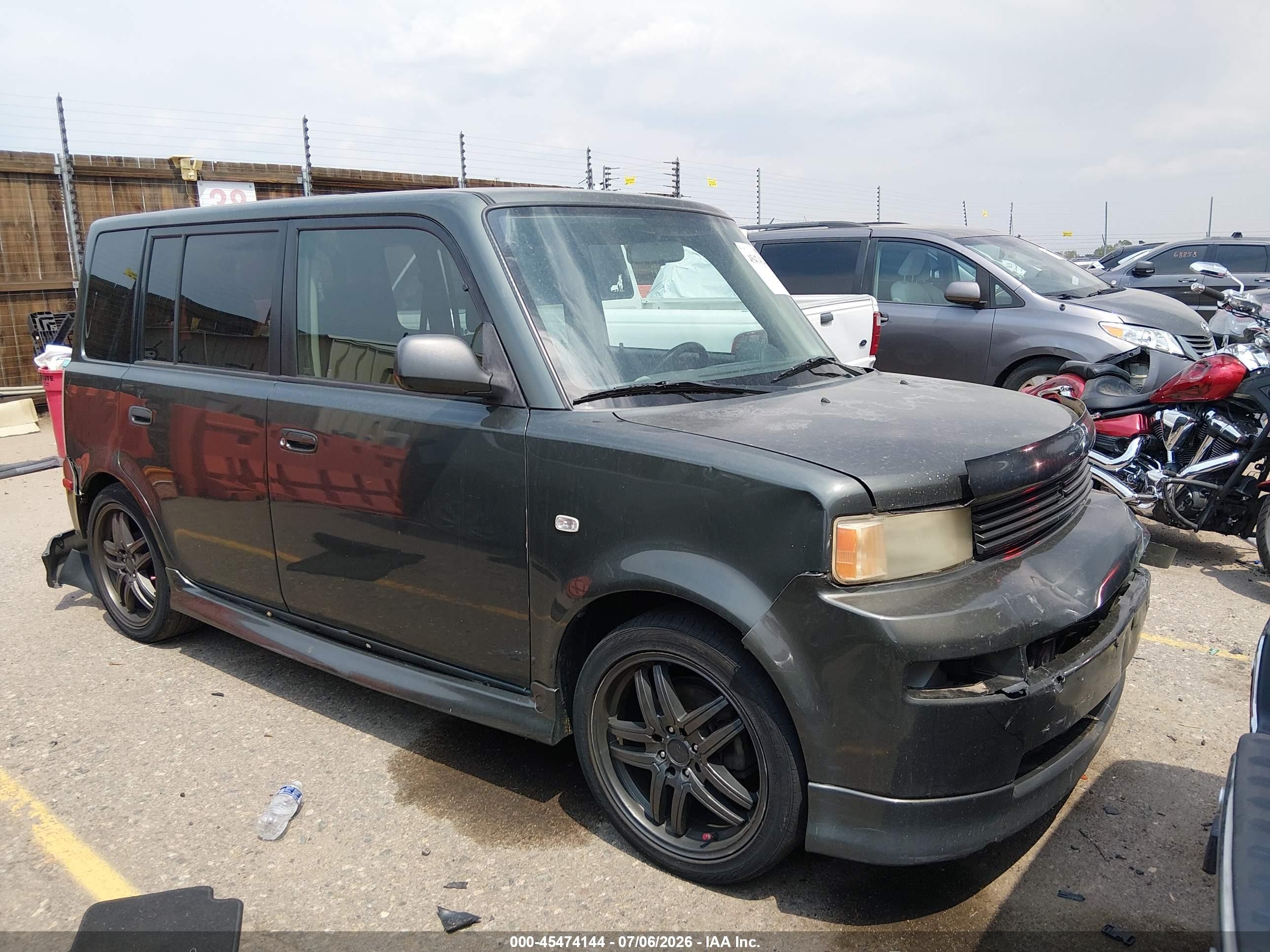 2005 Scion xB, VIN JTLKT334454000507 — По всему кузову