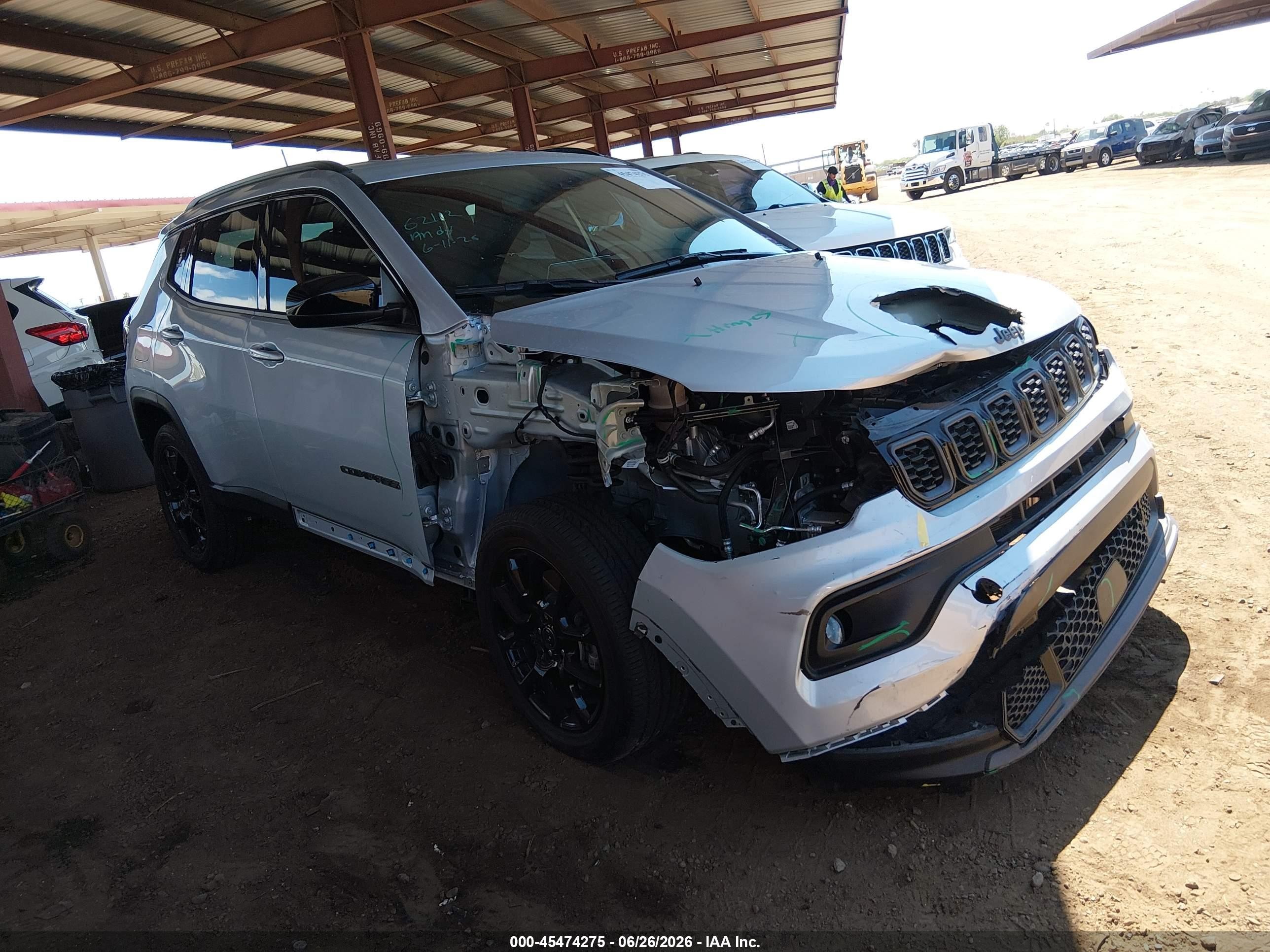 2025 Jeep Compass Latitude, VIN 3C4NJDBN3ST585391 — All over