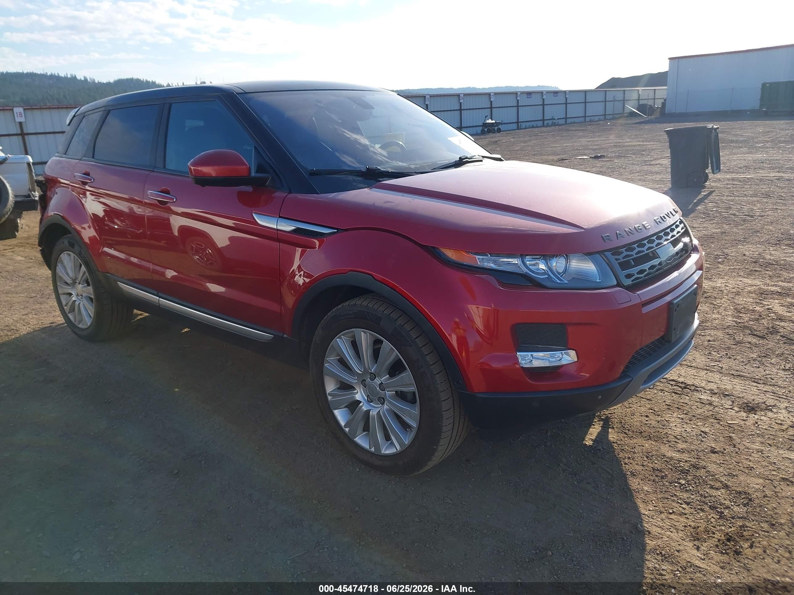 2014 Land Rover Range Rover Evoque Prestige, VIN SALVV2BG1EH896176 — Rear end