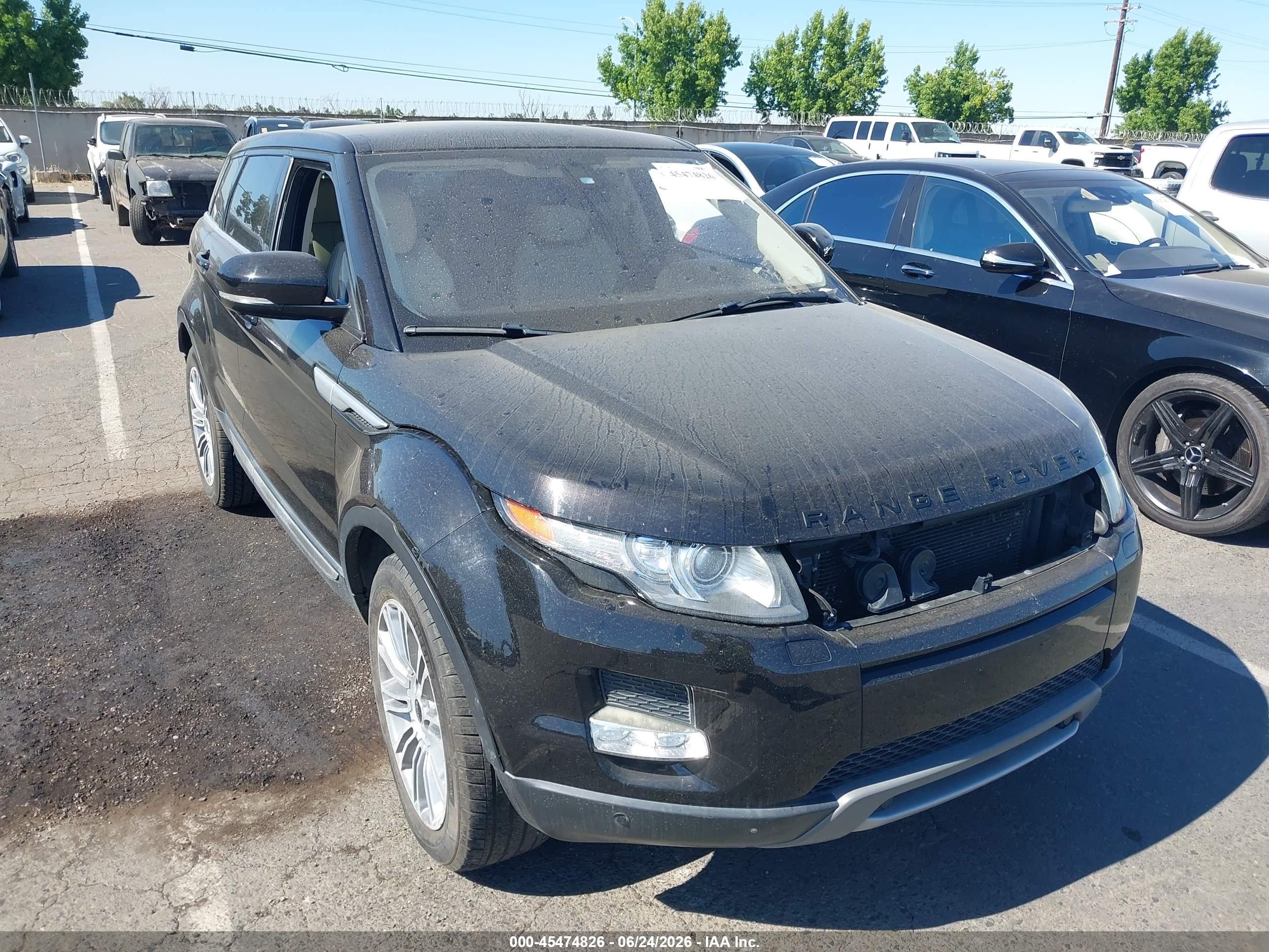 2012 Land Rover Range Rover Evoque Prestige Premium, VIN SALVV2BG1CH639001 — Front end