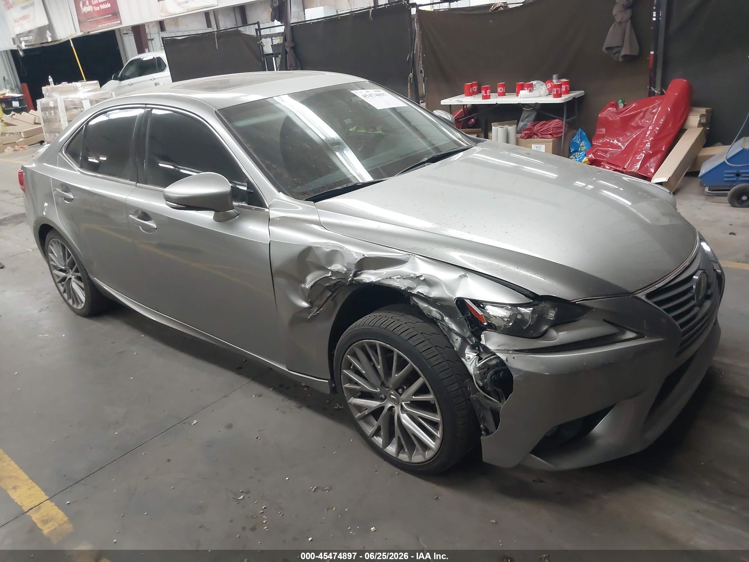 2015 Lexus IS 250, VIN JTHBF1D2XF5056773 — Front end