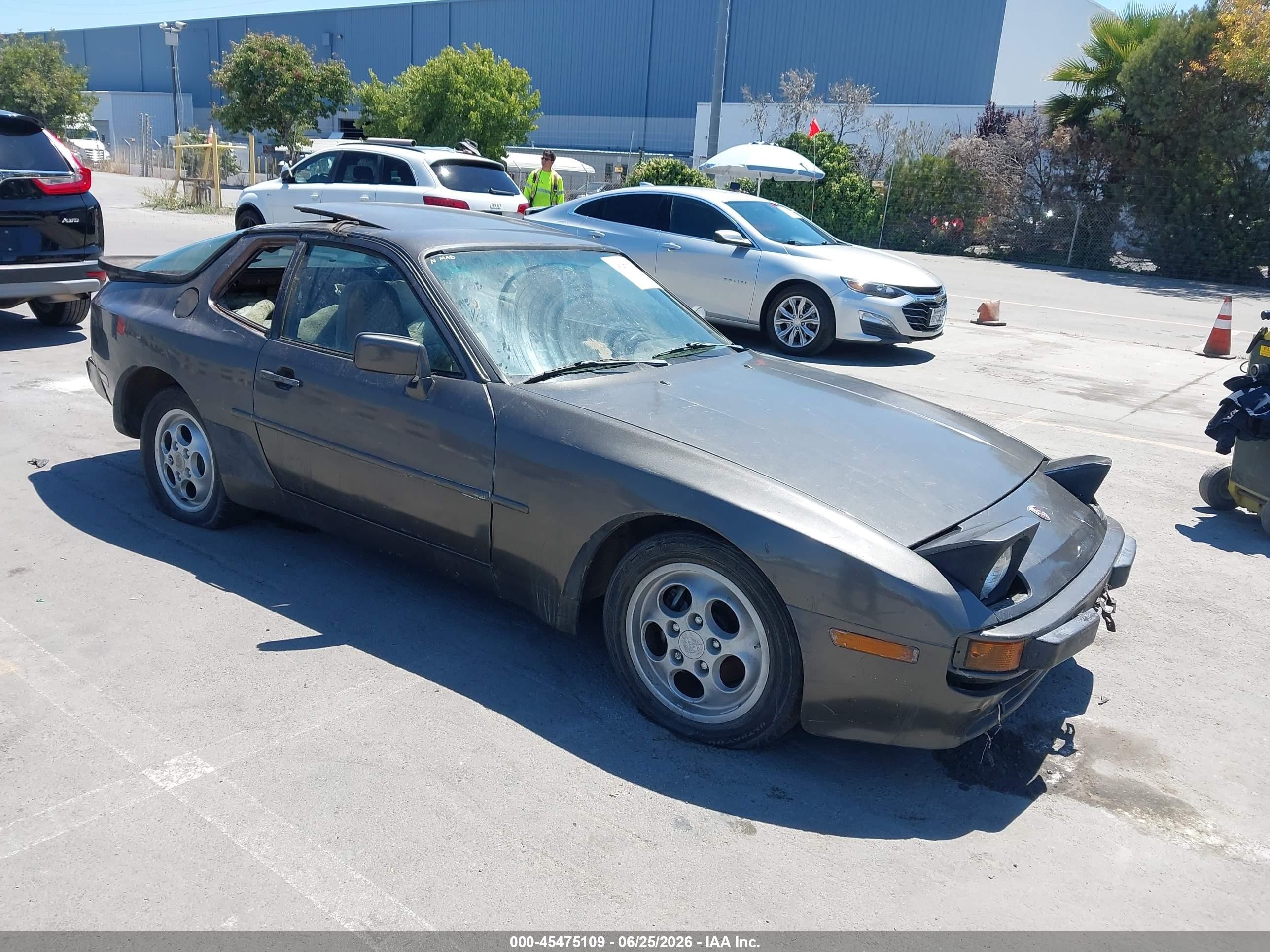 1985 Porsche 944, VIN WP0AA0946FN472206 — Обычный износ