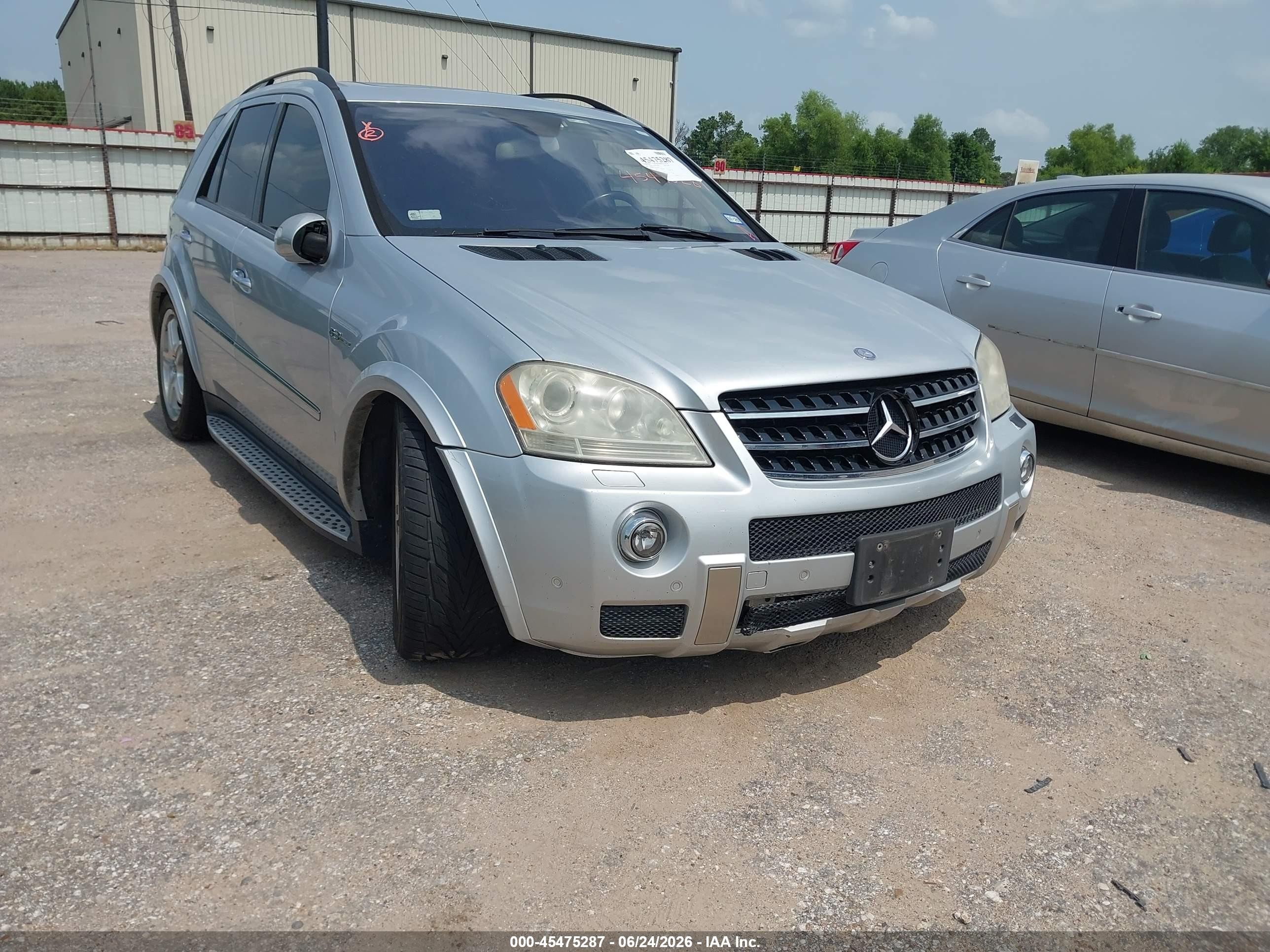 2008 Mercedes-Benz M 63 AMG, VIN 4JGBB77E78A314176 — Normal wear
