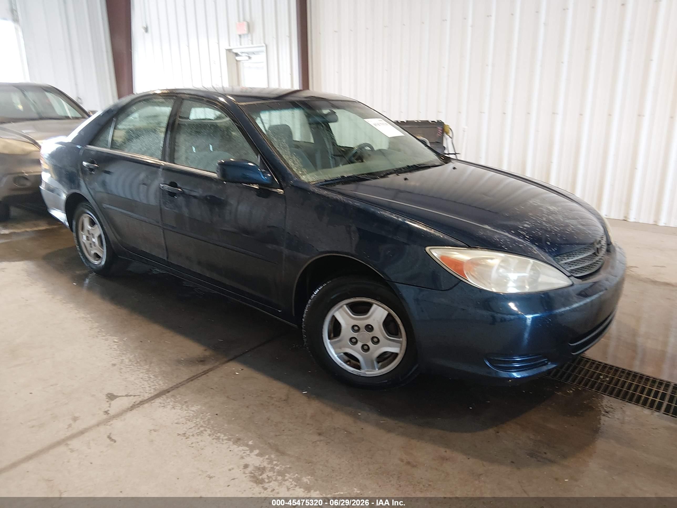 2003 Toyota Camry LE, VIN 4T1BF32K83U043663 — Normal wear