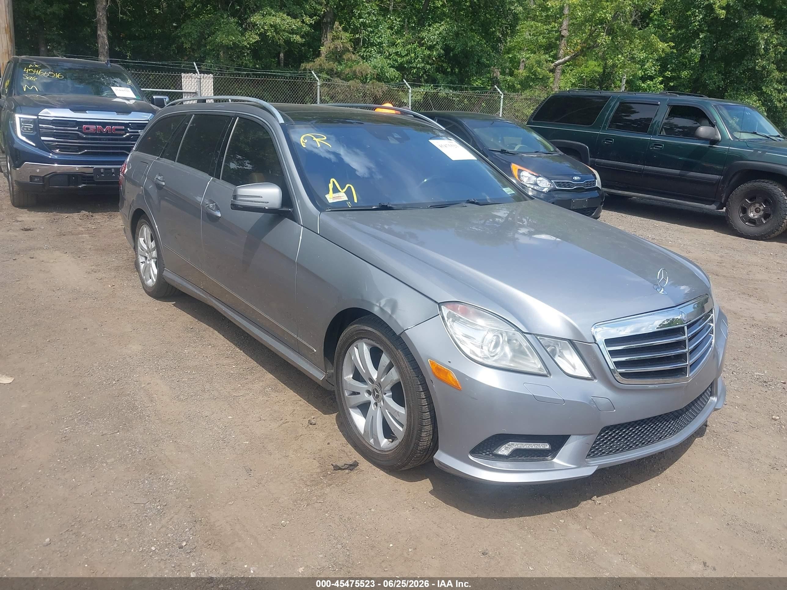 2011 Mercedes-Benz E 350 Sport, VIN WDDHH8HBXBA228848 — Rear end