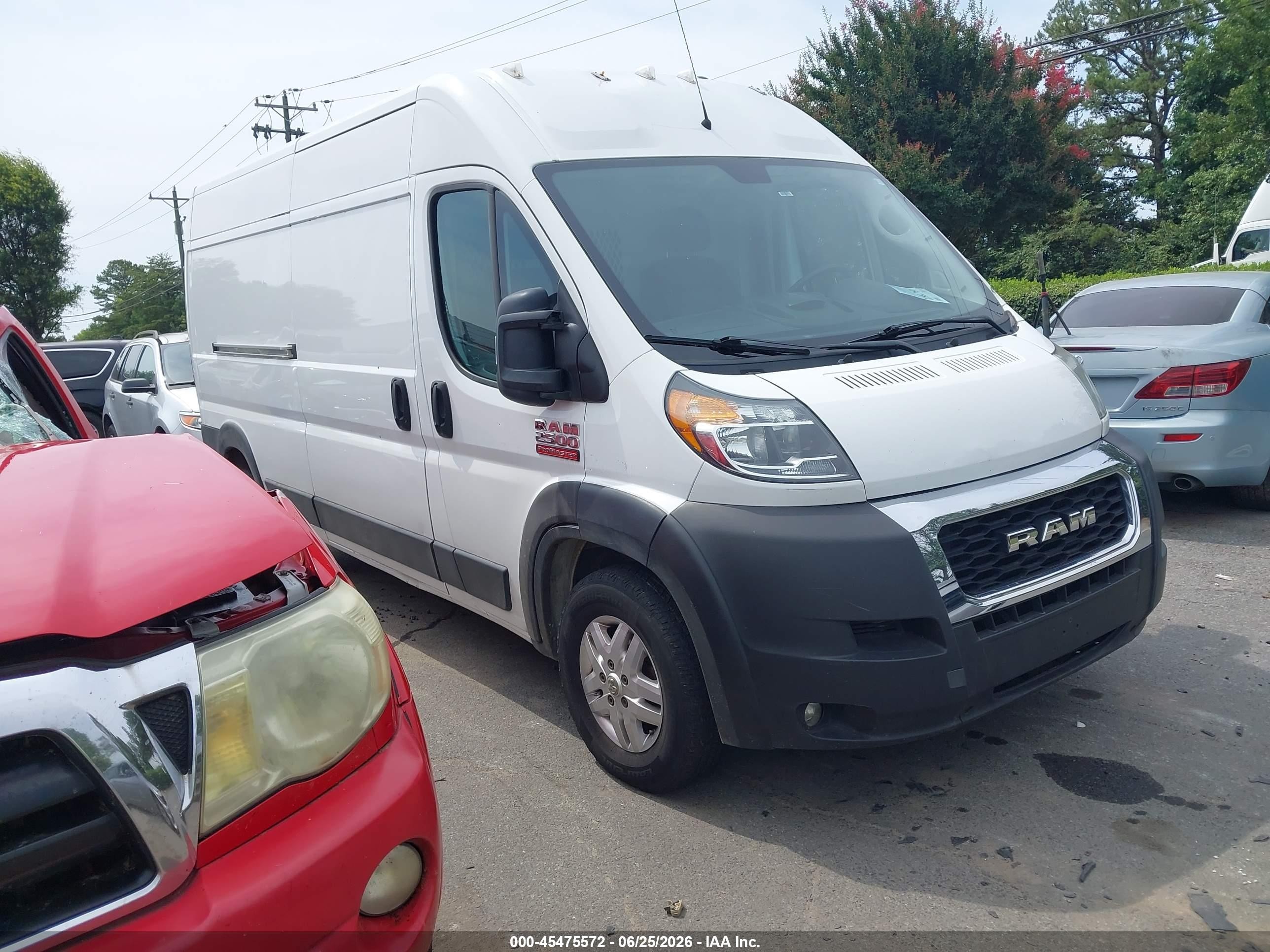 2021 Ram ProMaster Cargo, VIN 3C6LRVDG3ME574636 — Normal wear