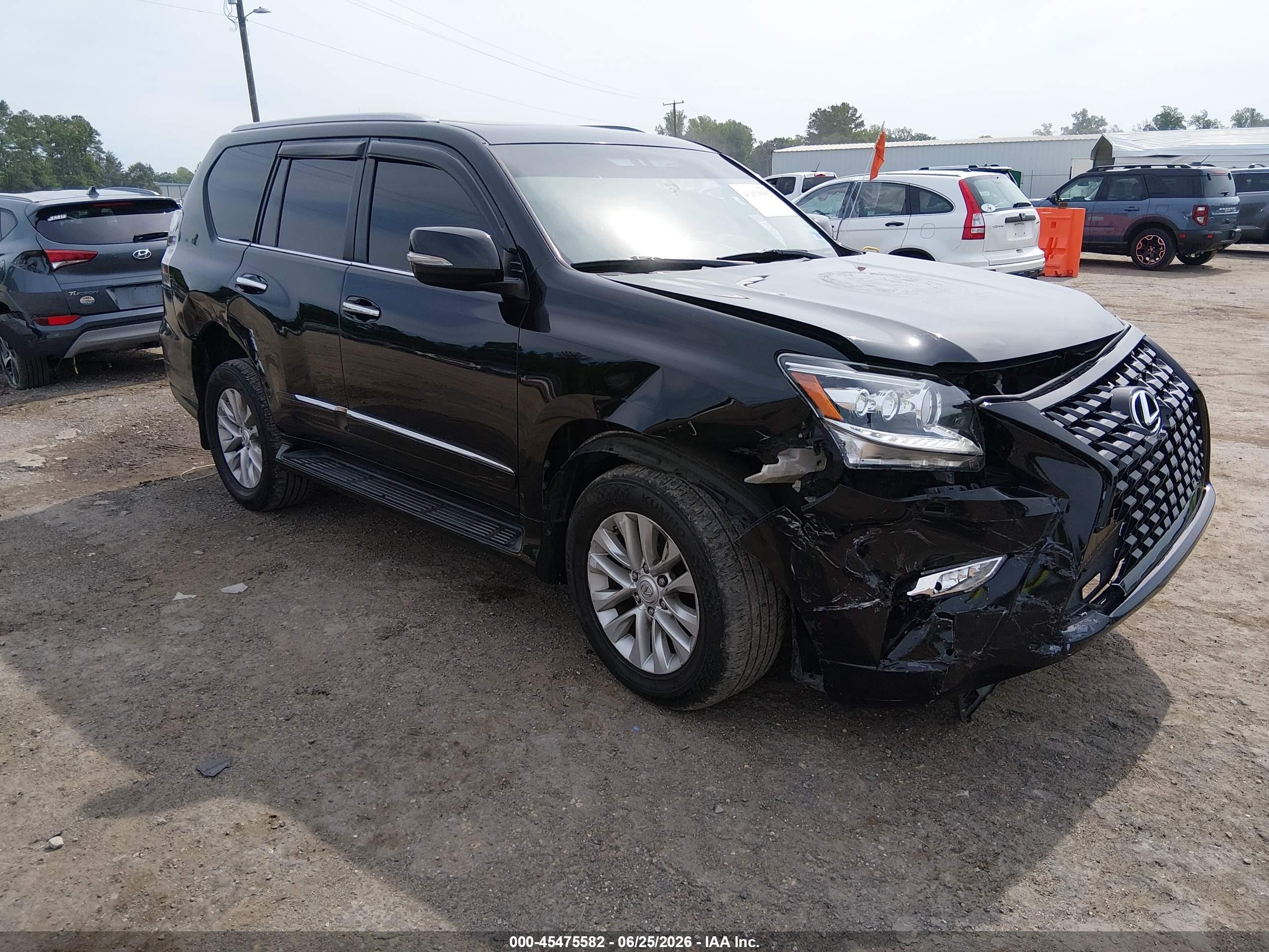 2015 Lexus GX 460, VIN JTJBM7FX3F5093129 — Front end