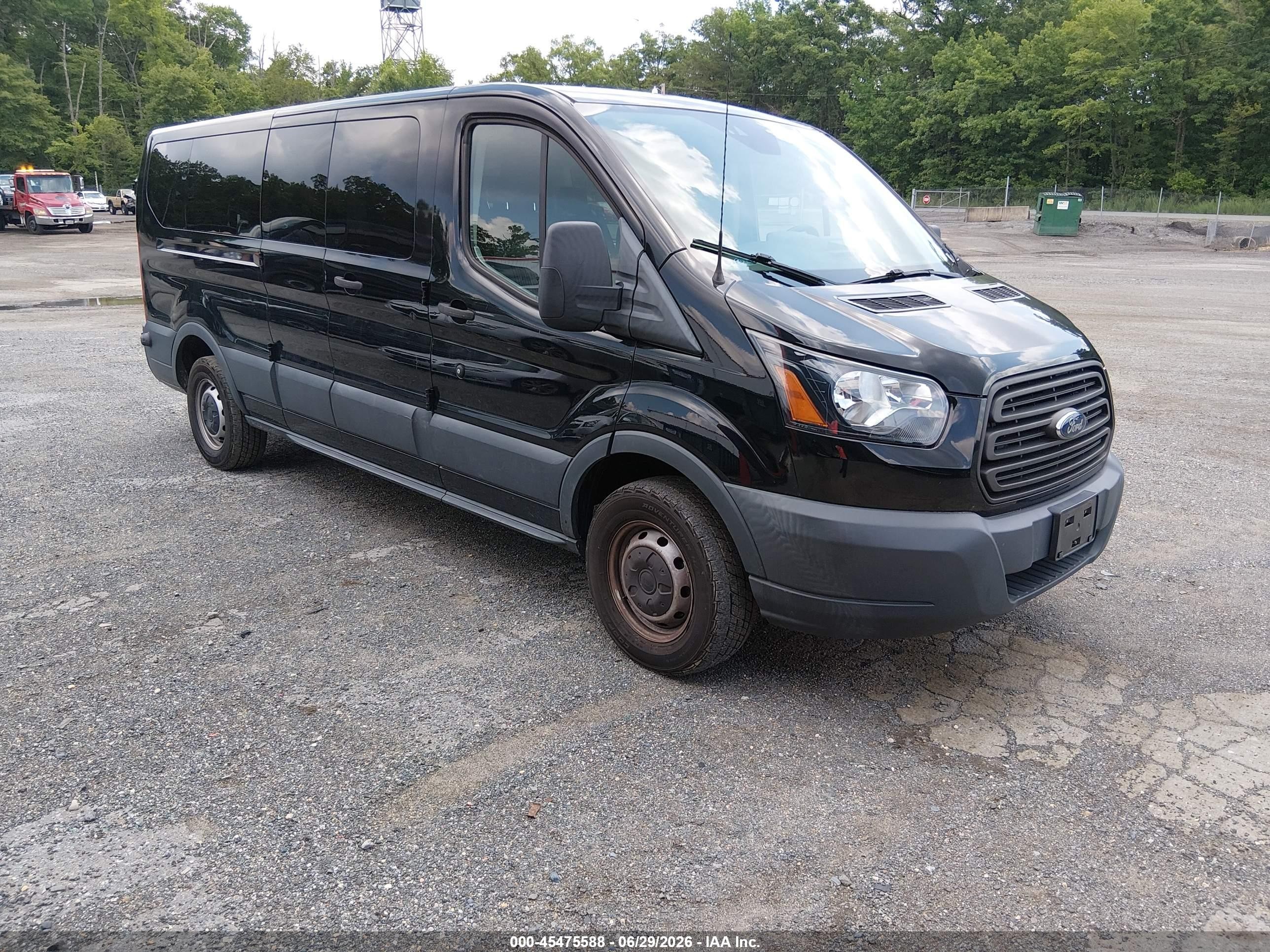 2018 Ford Transit Passenger XL, VIN 1FBZX2ZM8JKB42661 — Normal wear