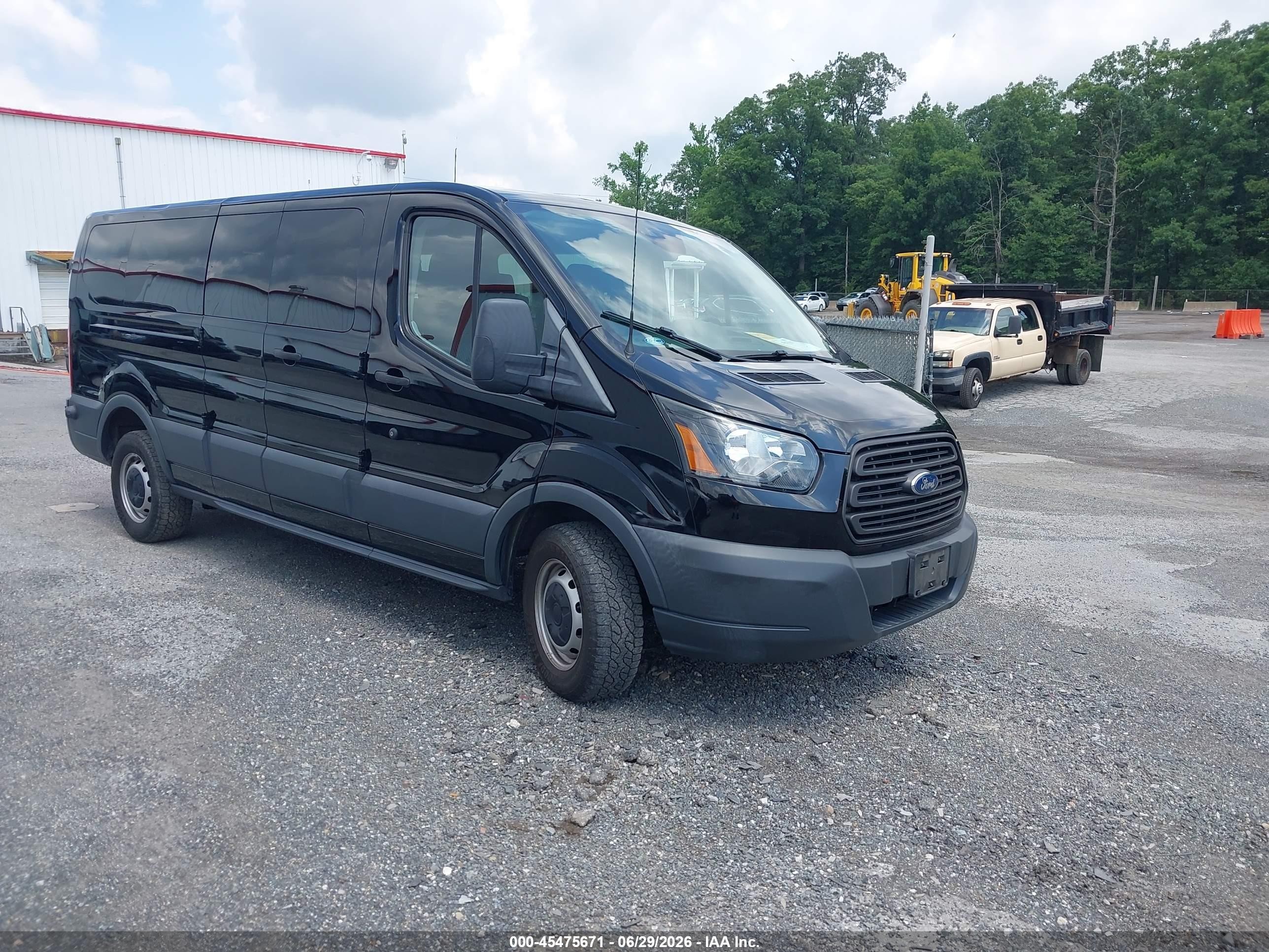 2018 Ford Transit Passenger XL, VIN 1FBZX2ZM1JKB42663 — Normal wear