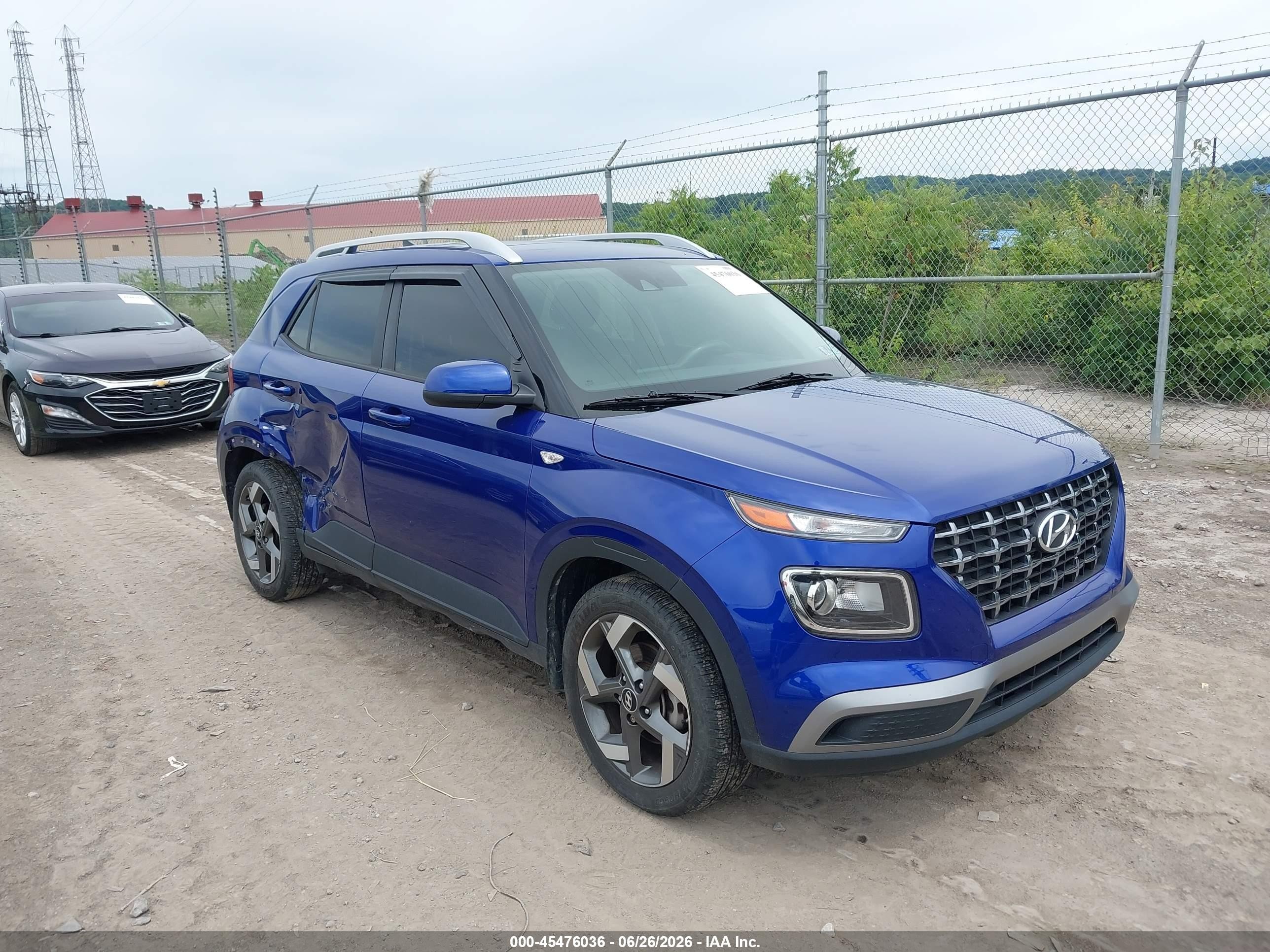2022 Hyundai Venue Limited, VIN KMHRC8A36NU157369 — Rear end