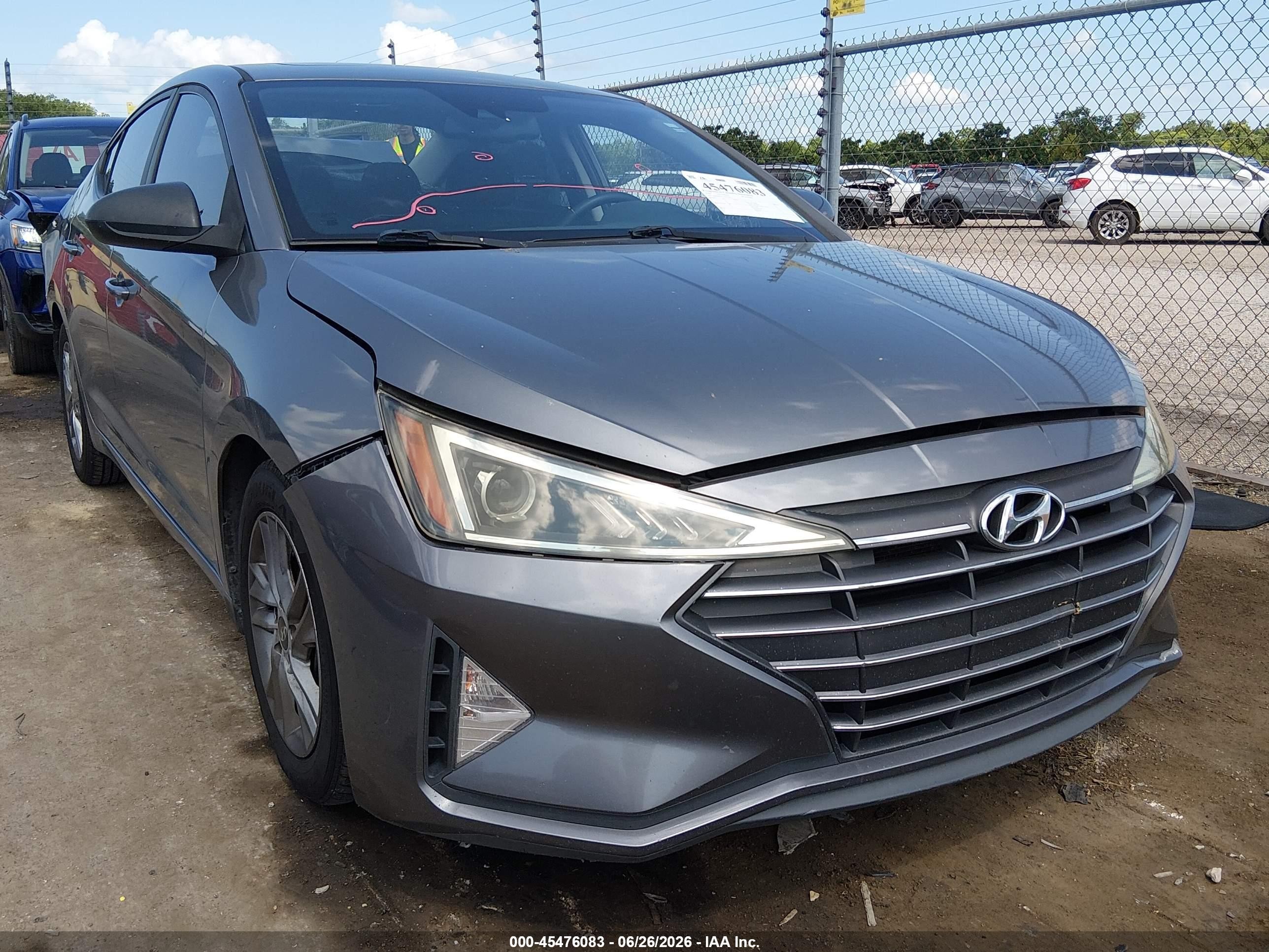 2020 Hyundai Elantra SEL, VIN 5NPD84LF9LH537569 — Rear end