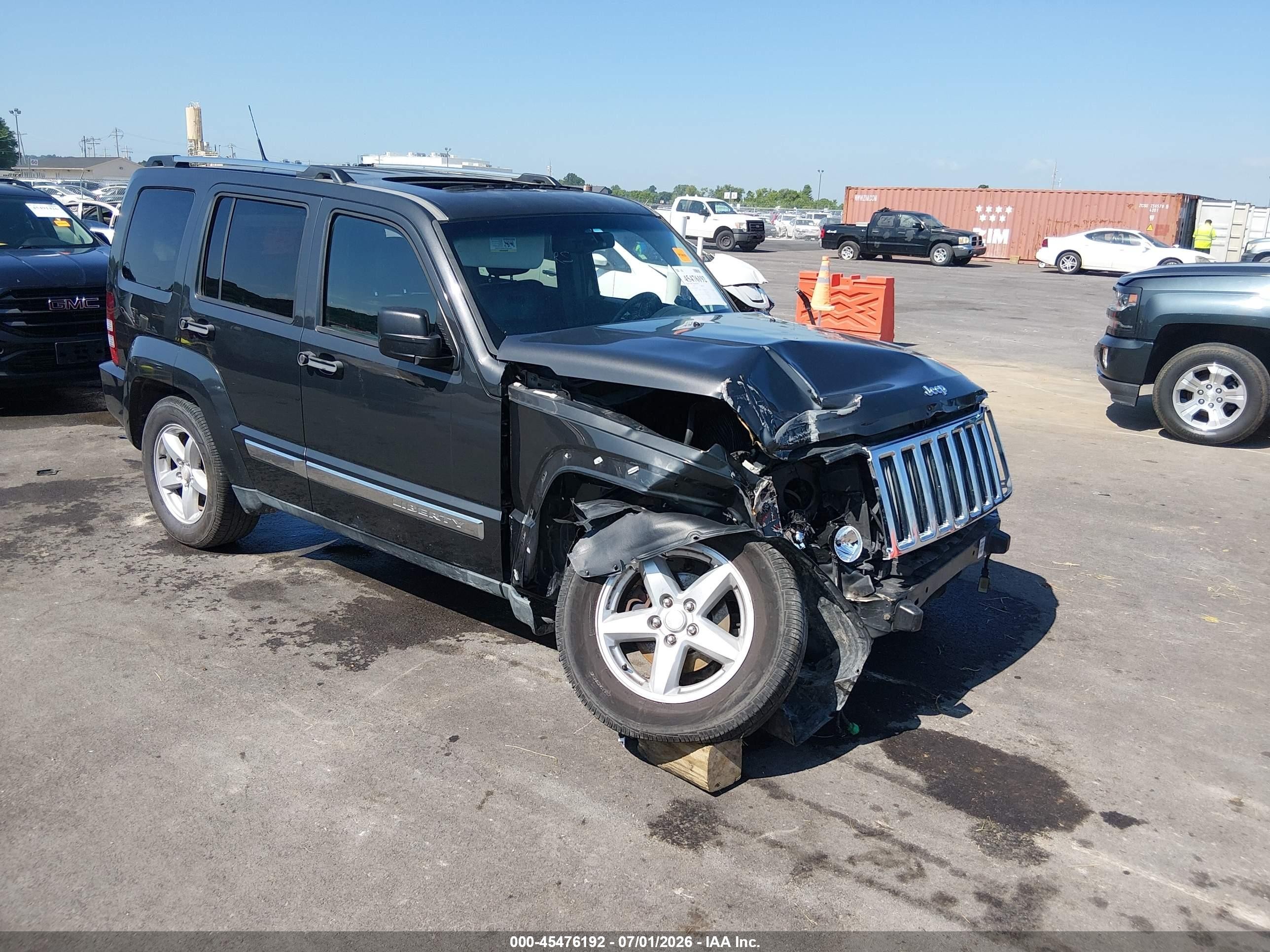2011 Jeep Liberty Limited, VIN 1J4PN5GKXBW548960 — Front end