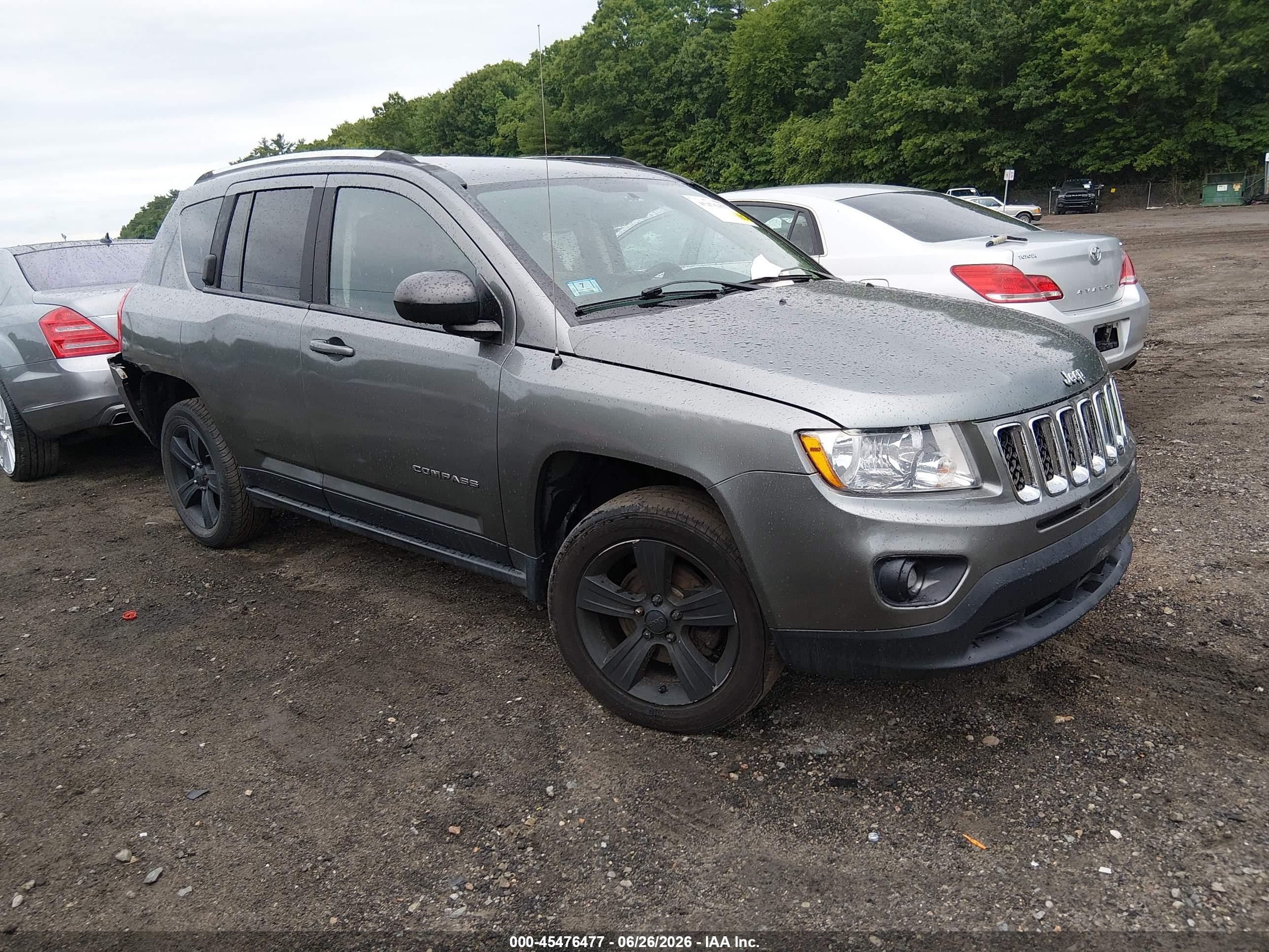 2012 Jeep Compass Sport, VIN 1C4NJCBB2CD513623 — Rear end