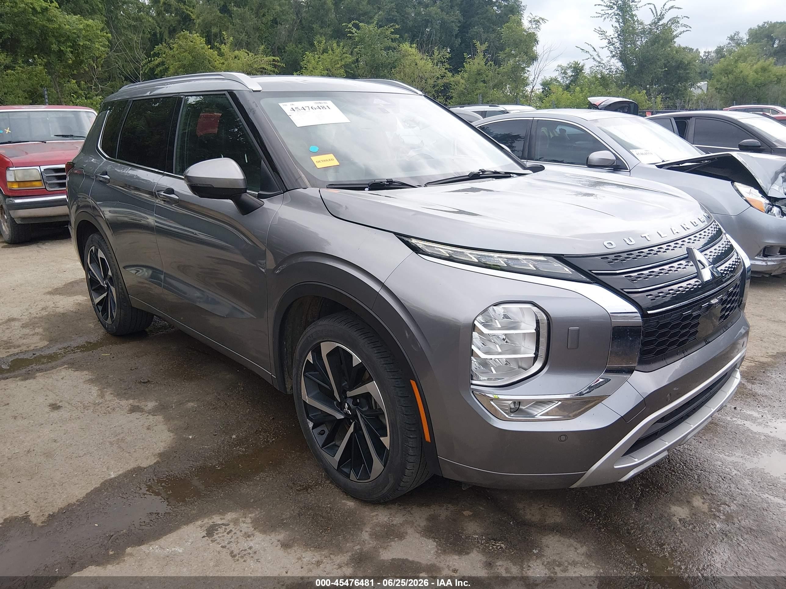 2022 Mitsubishi Outlander SEL, VIN JA4J4VA8XNZ060102 — Hail