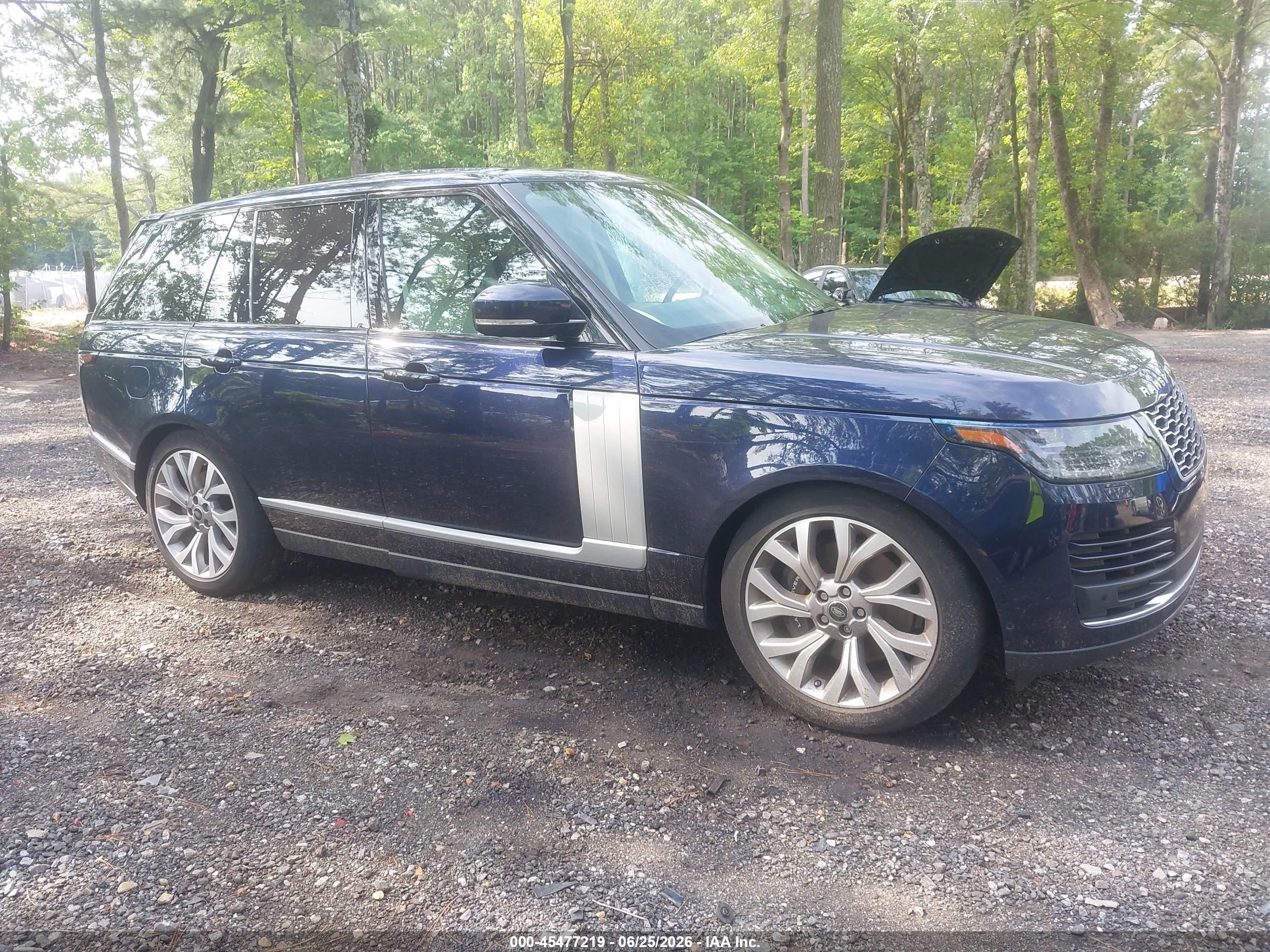 2019 Land Rover Range Rover HSE, VIN SALGS2SV6KA526667 — Roof