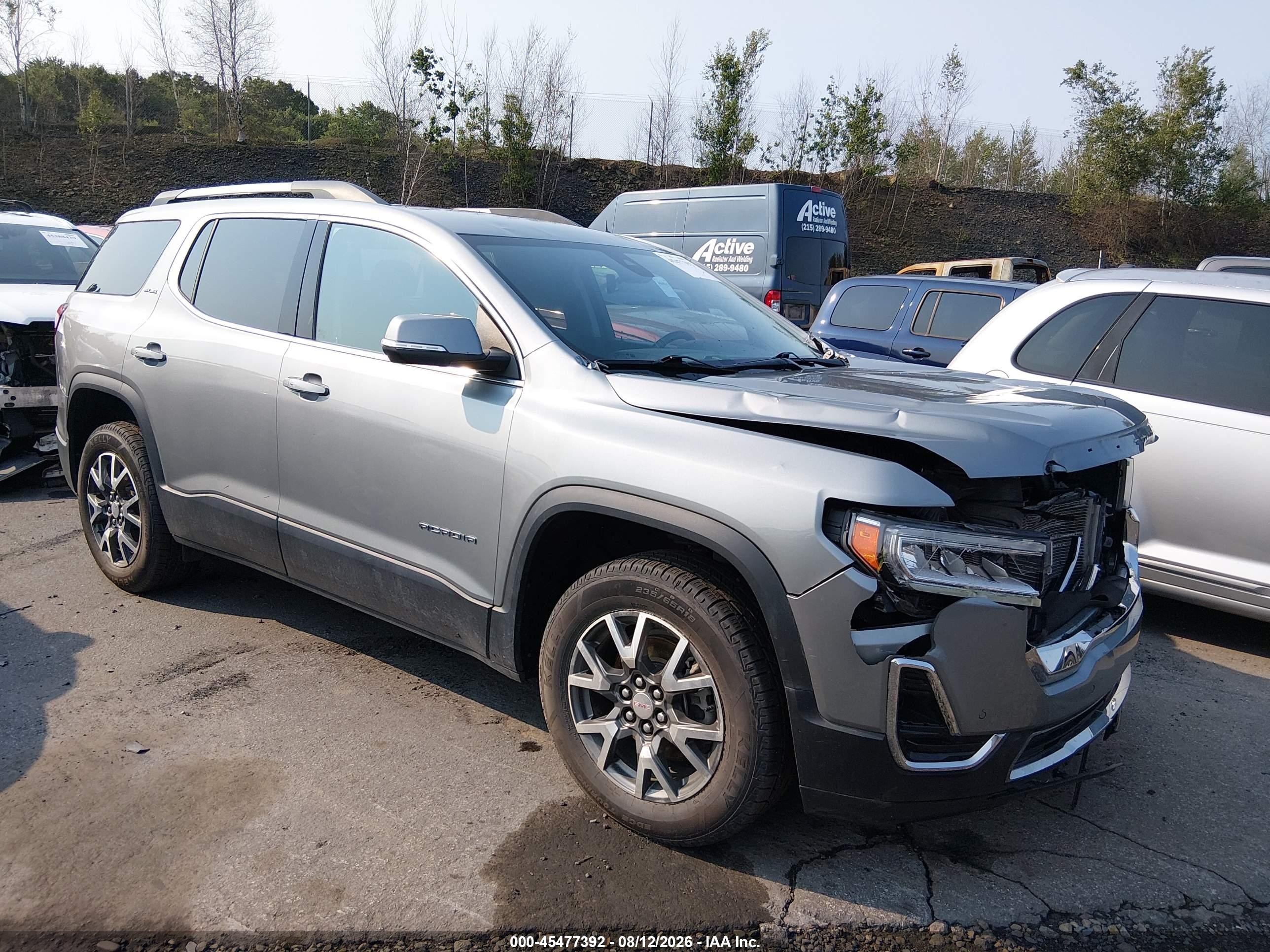 2023 GMC Acadia SLE, VIN 1GKKNRL42PZ113102 — Перед