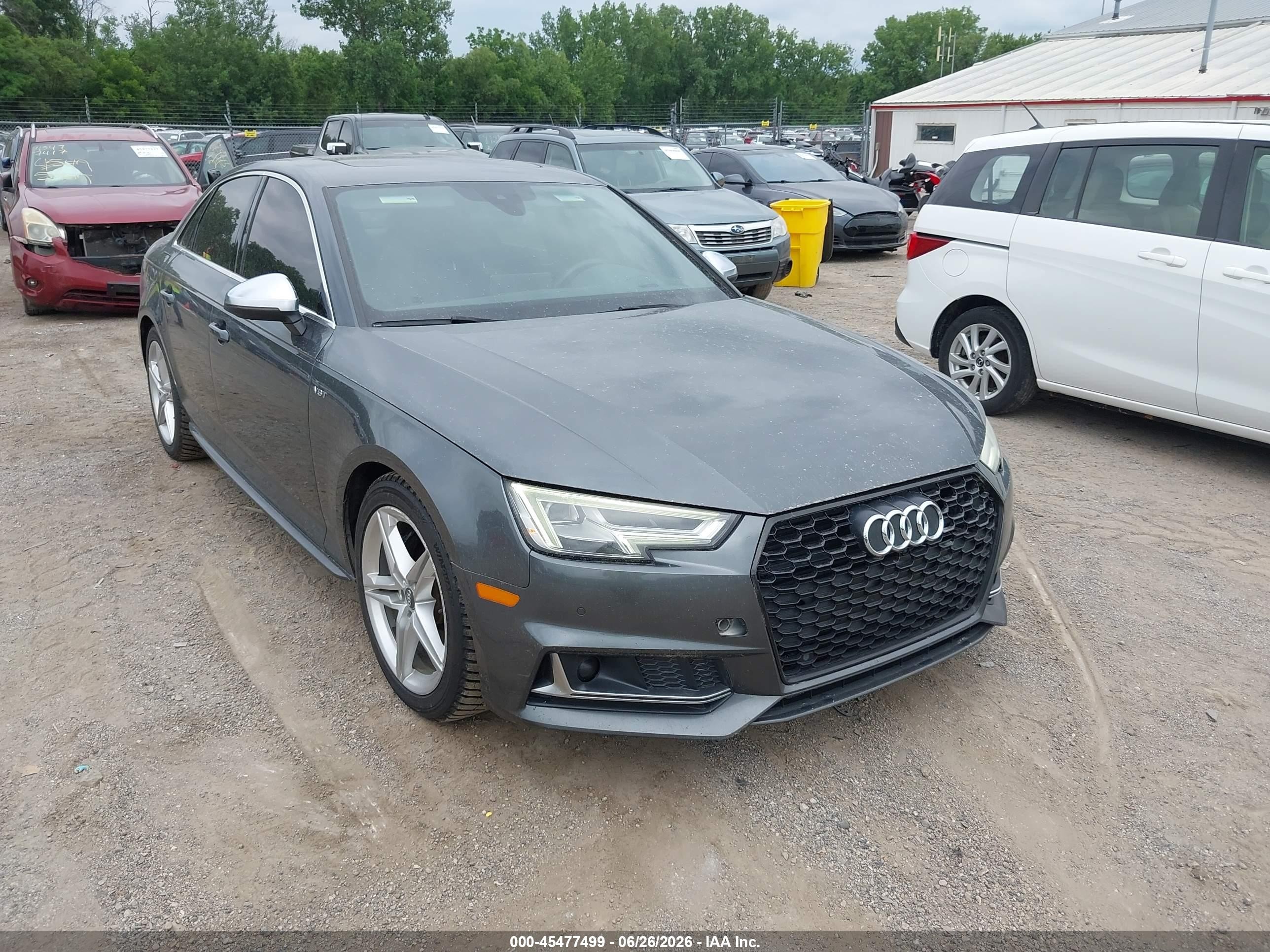 2018 Audi S4 Prestige, VIN WAUC4BF49JA011871 — Вода / потоп