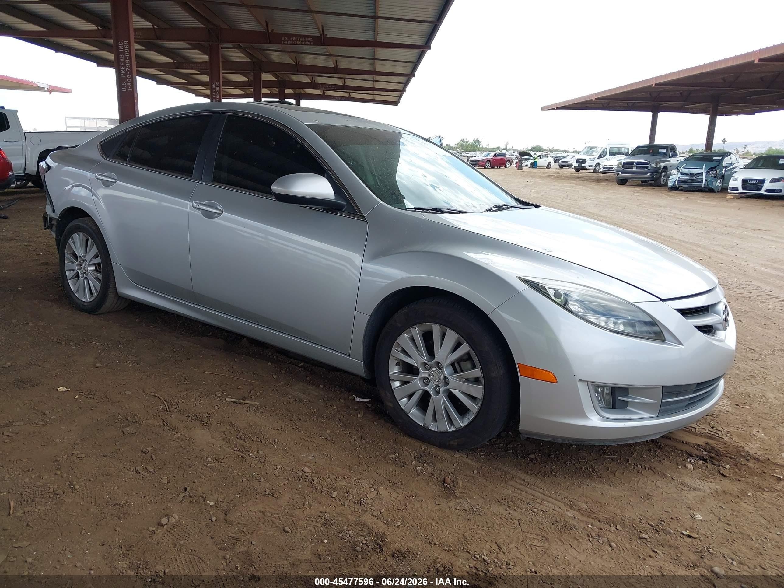 2009 Mazda 6 i Touring, VIN 1YVHP82A195M06902 — Зад