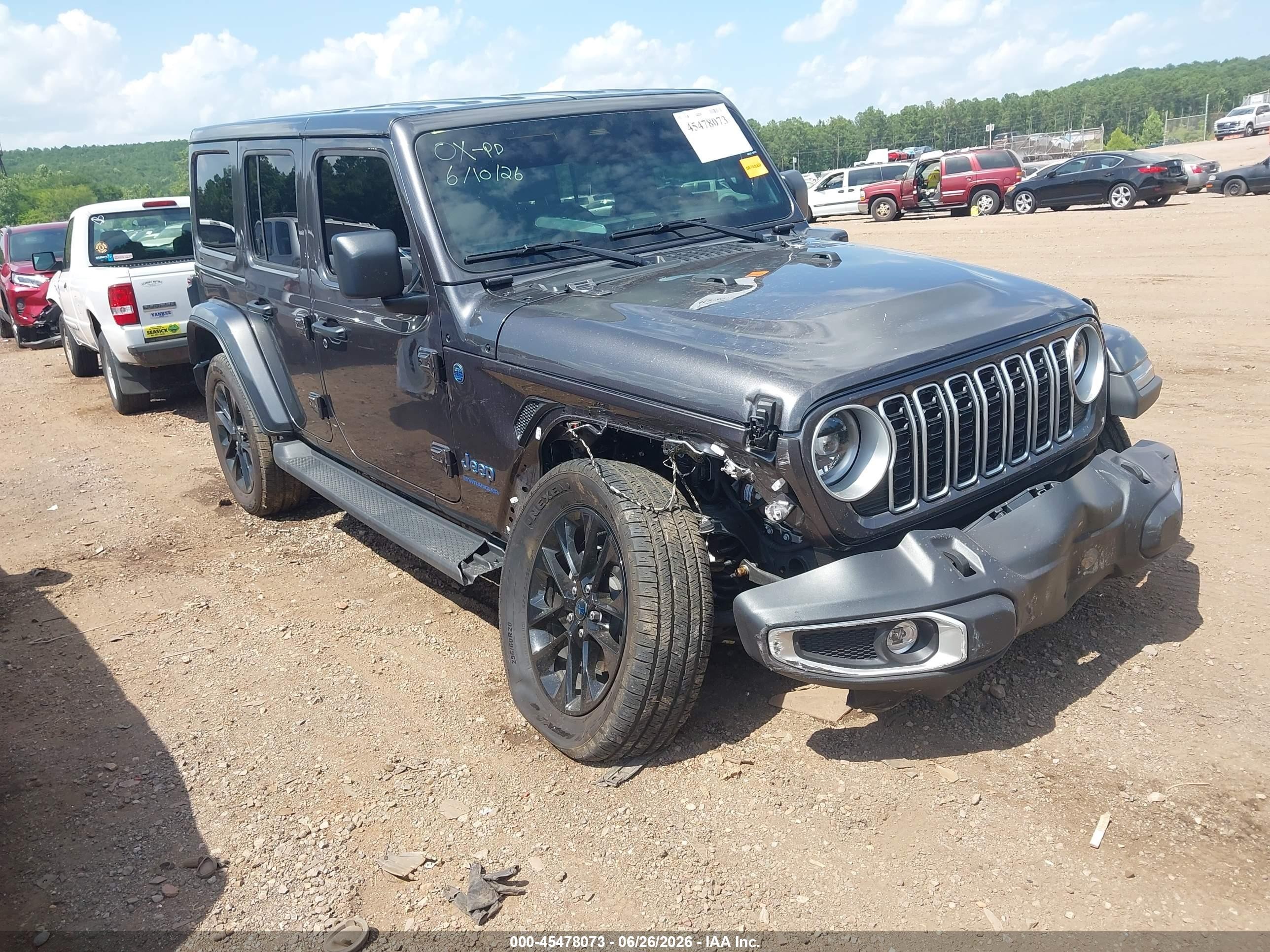 2025 Jeep Wrangler Sahara, VIN 1C4RJXP61SW601554 — Front end