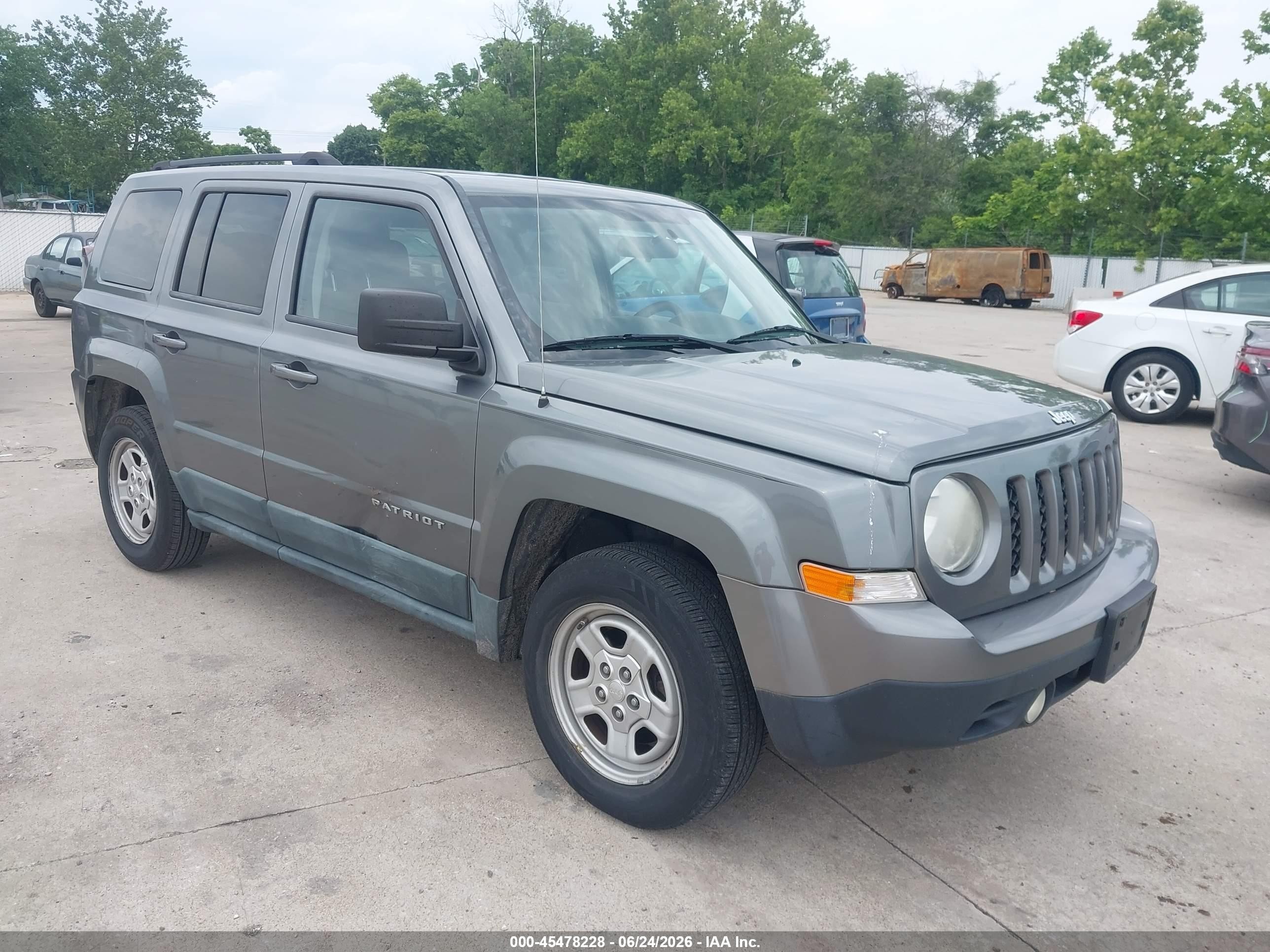 2012 Jeep Patriot Sport, VIN 1C4NJPBA8CD508991 — Normal wear