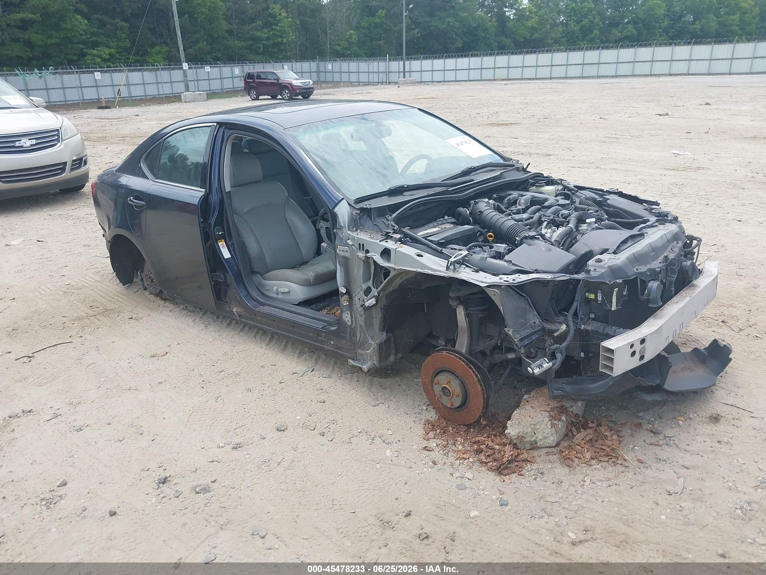 2006 Lexus IS 350, VIN JTHBE262762005254 — Обычный износ