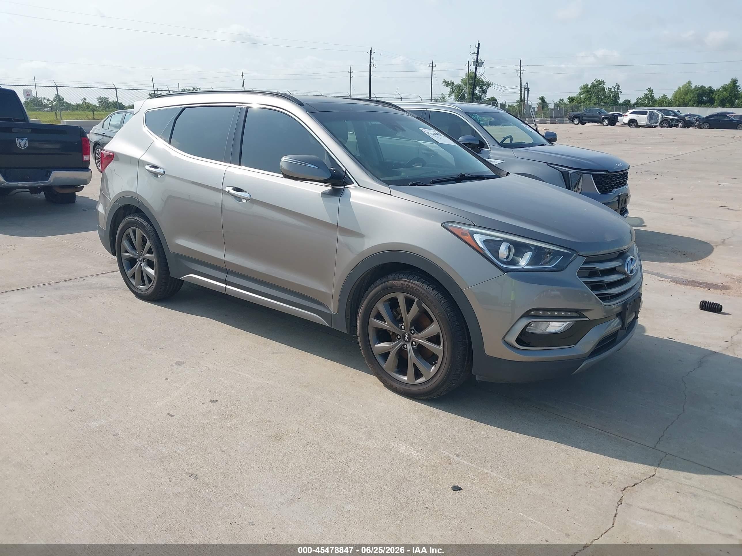 2017 Hyundai Santa Fe Ultimate, VIN 5XYZW4LAXHG494259 — Repossession