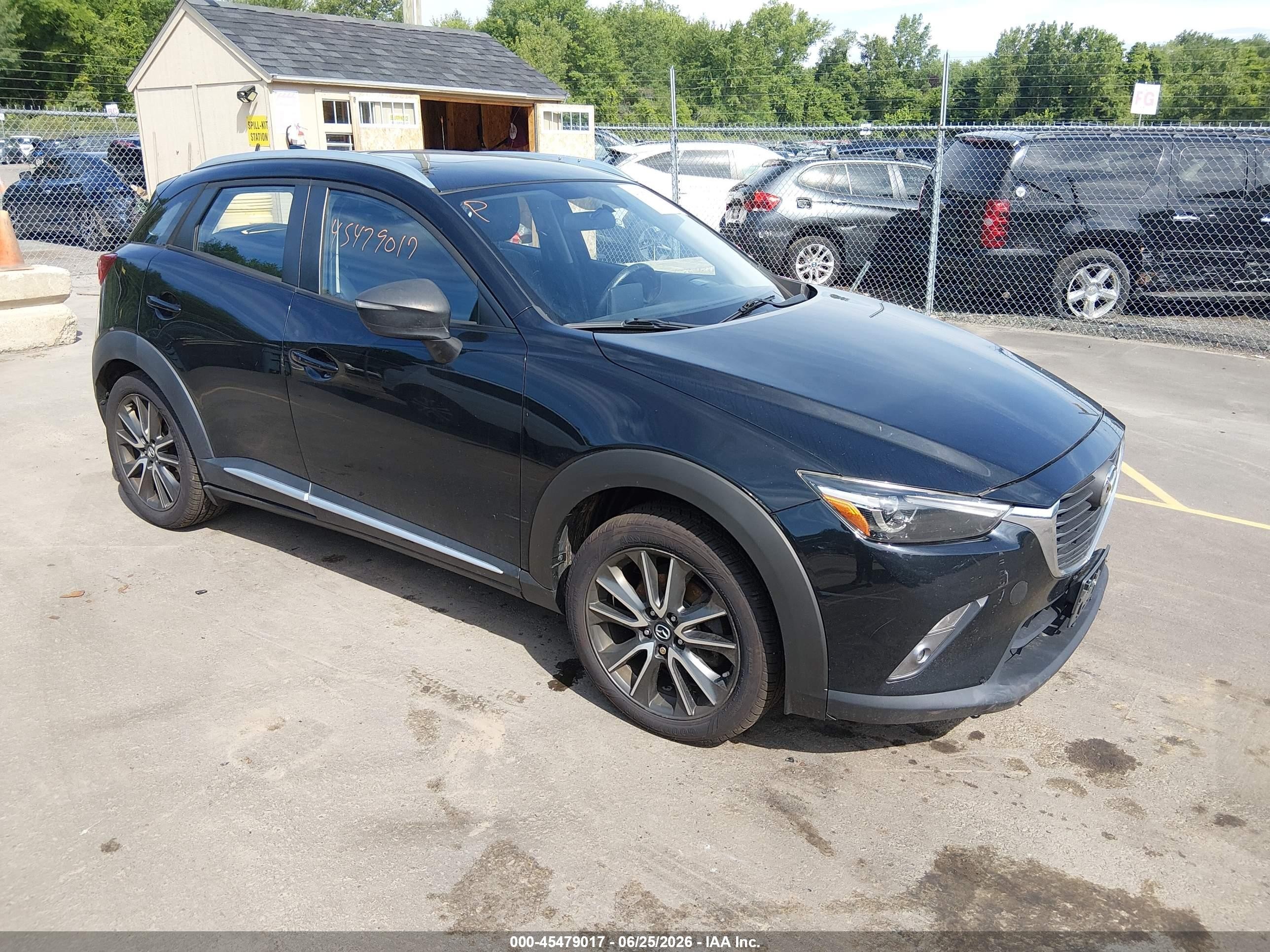 2017 Mazda CX-3 Grand Touring, VIN JM1DKFD75H0167343 — Normal wear