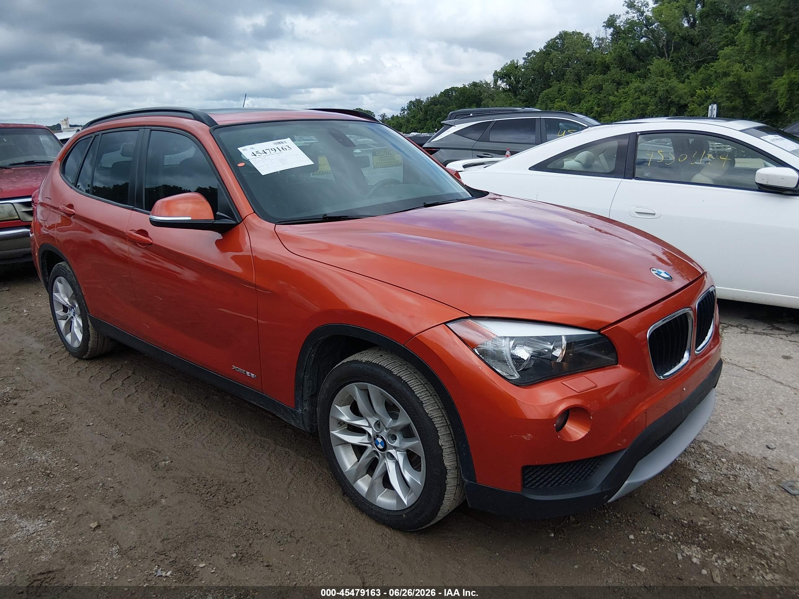 2014 BMW X1 xDrive28i, VIN WBAVL1C53EVR93236 — Normal wear