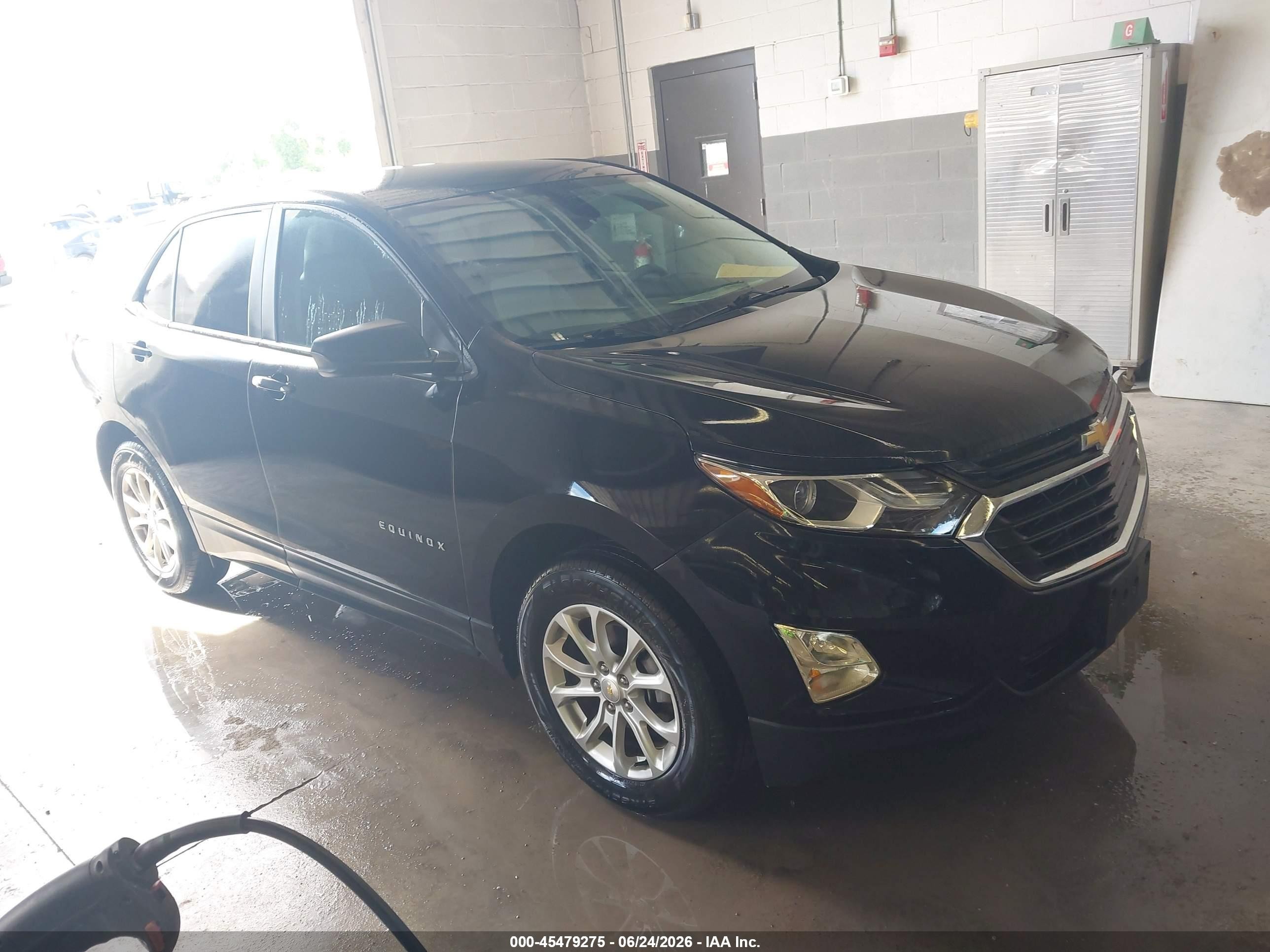 2021 Chevrolet Equinox LS, VIN 2GNAXSEVXM6162688 — Normal wear
