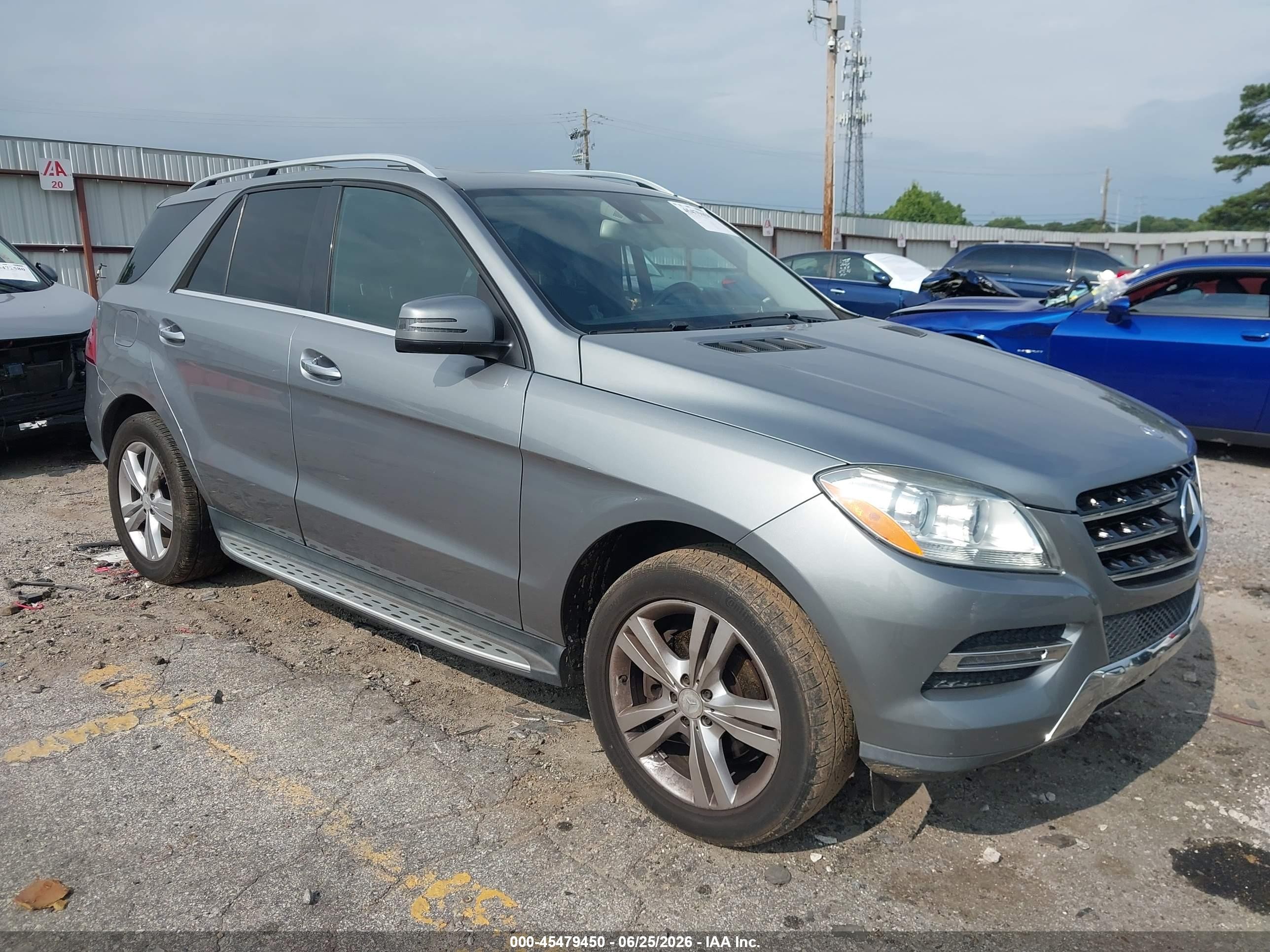 2013 Mercedes-Benz M 350, VIN 4JGDA5JB7DA219478 — Side