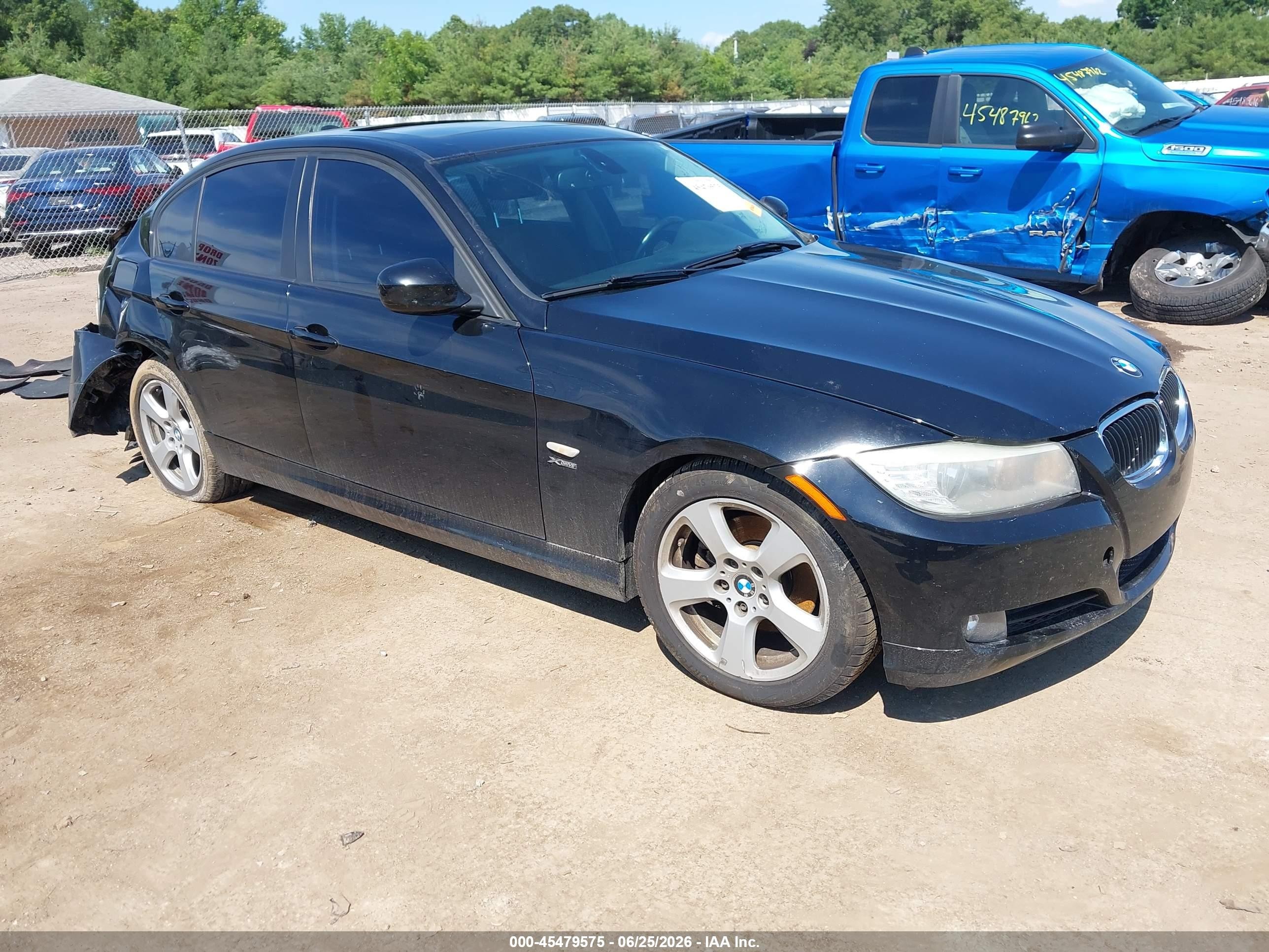 2011 BMW 3 Series 328i xDrive, VIN WBAPK7C59BF087449 — Rear end