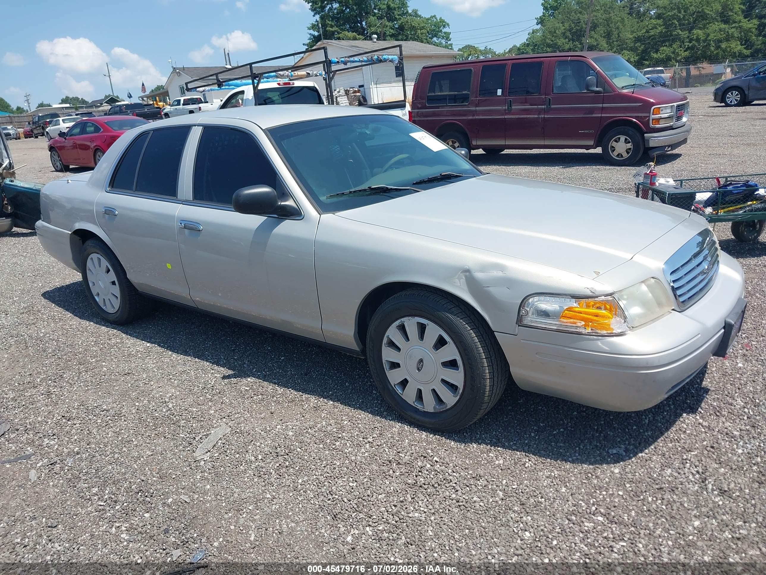 2010 Ford Police Interceptor, VIN 2FABP7BV2AX127878 — Side