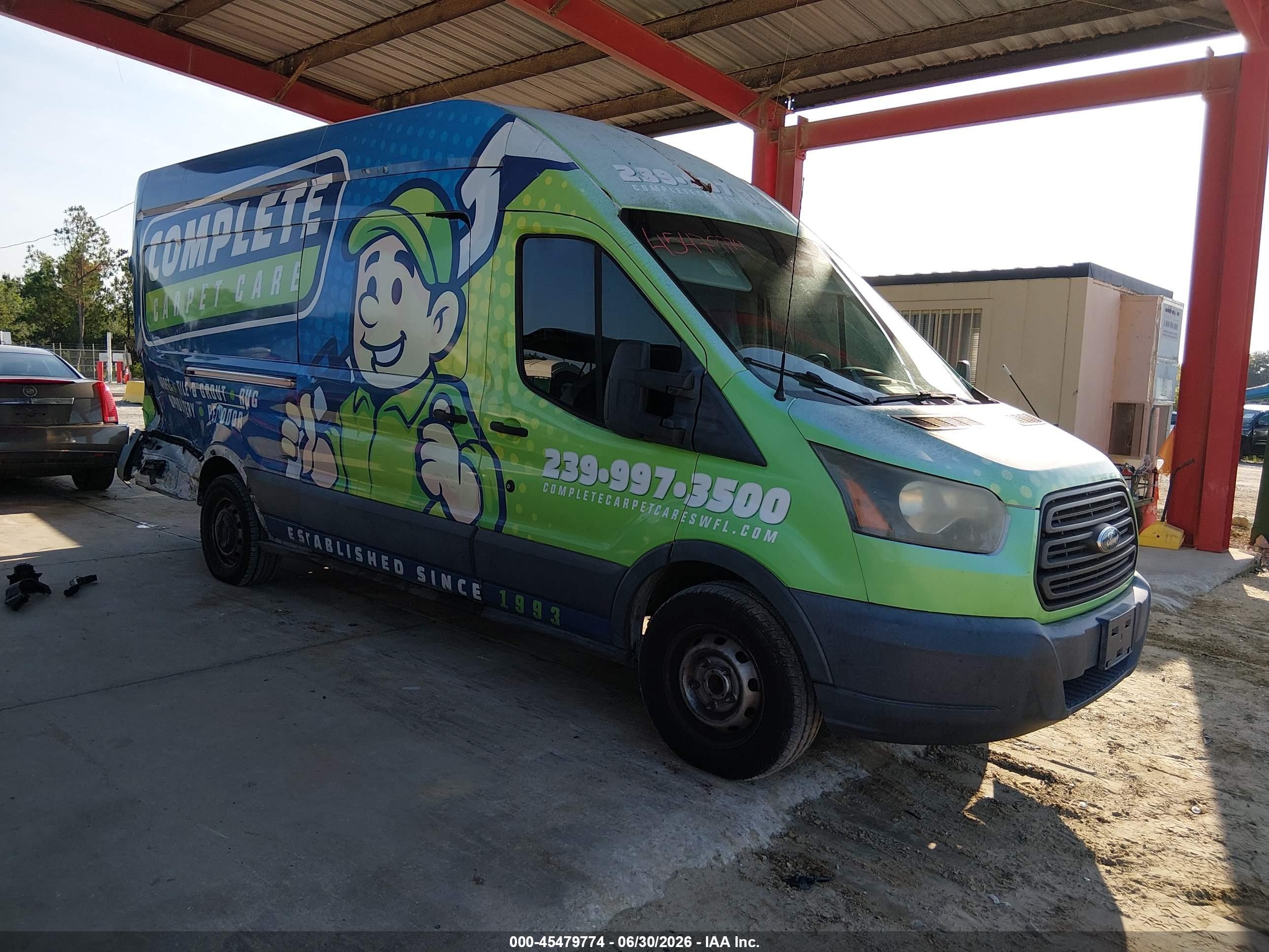 2015 Ford Transit, VIN 1FTNR3XG4FKA81095 — Зад