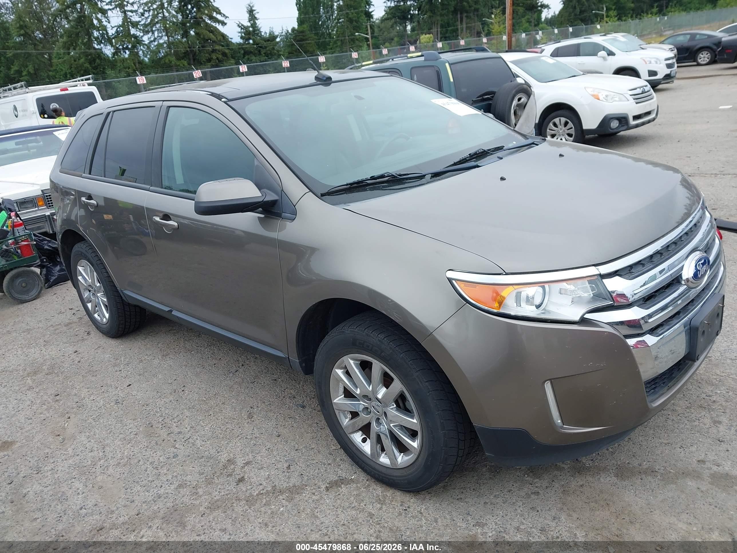 2013 Ford Edge SEL, VIN 2FMDK4JC8DBB75284 — Rear end