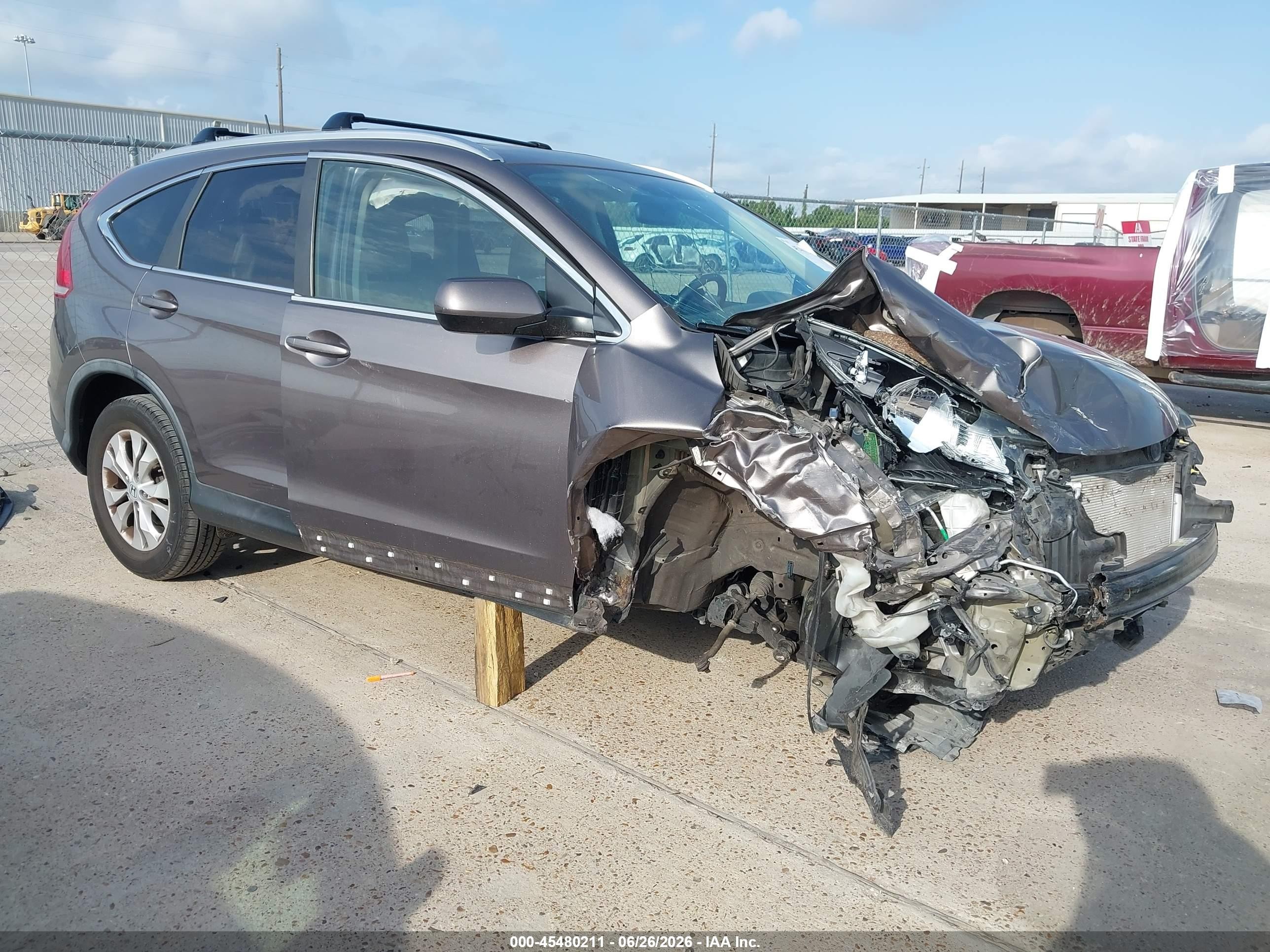 2013 Honda CR-V EX-L, VIN 5J6RM3H73DL027190 — Front end