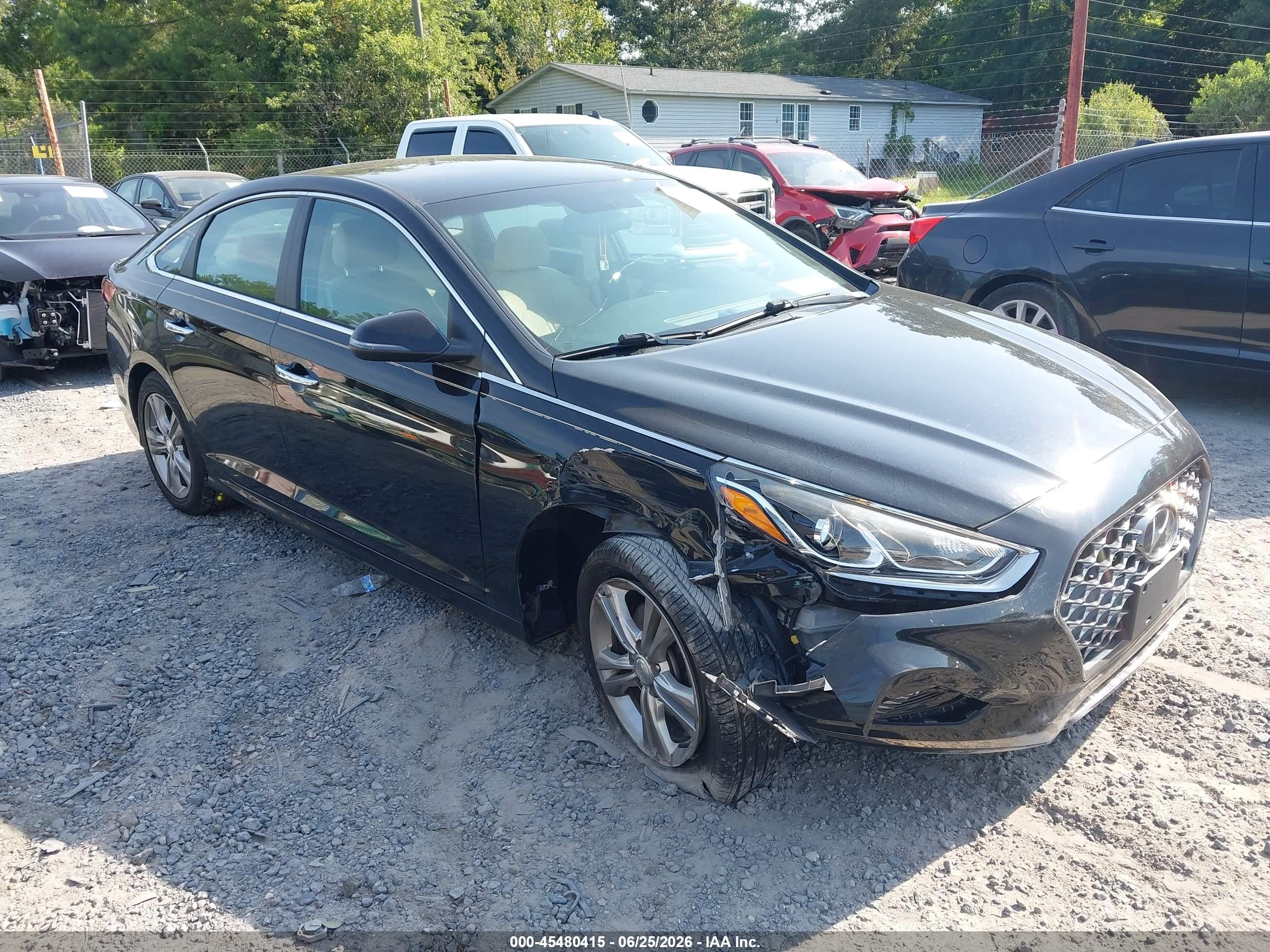 2019 Hyundai Sonata Sport, VIN 5NPE34AF9KH729028 — Перед