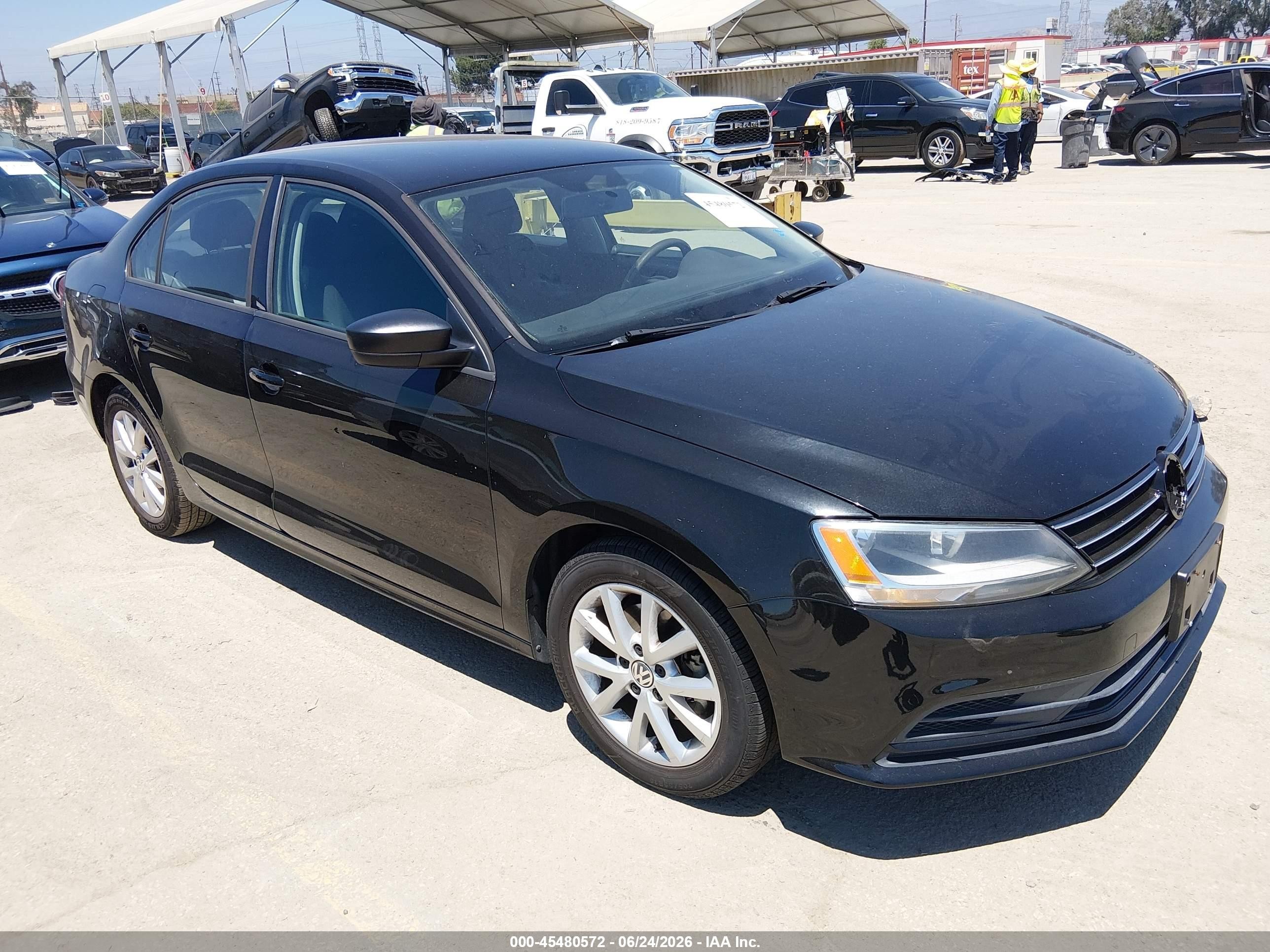 2015 Volkswagen Jetta SE, VIN 3VWD17AJXFM218545 — Not stated