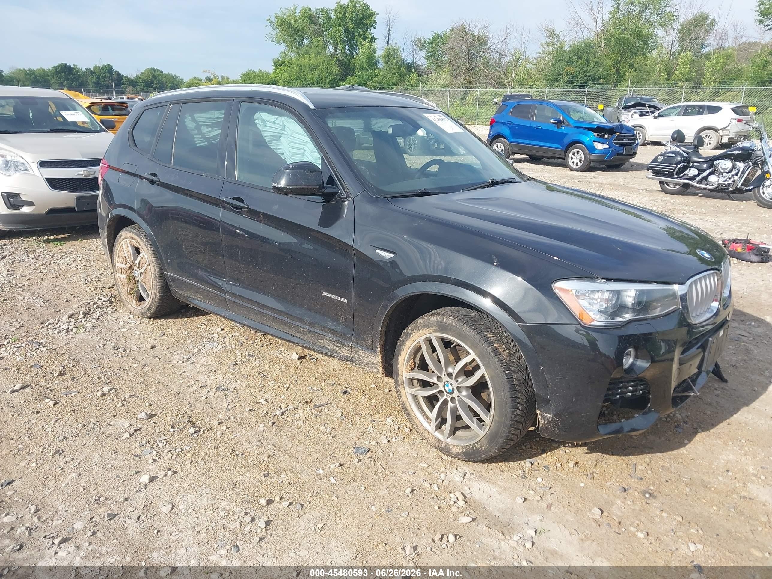 2017 BMW X3 xDrive28i, VIN 5UXWX9C35H0W74378 — Front end