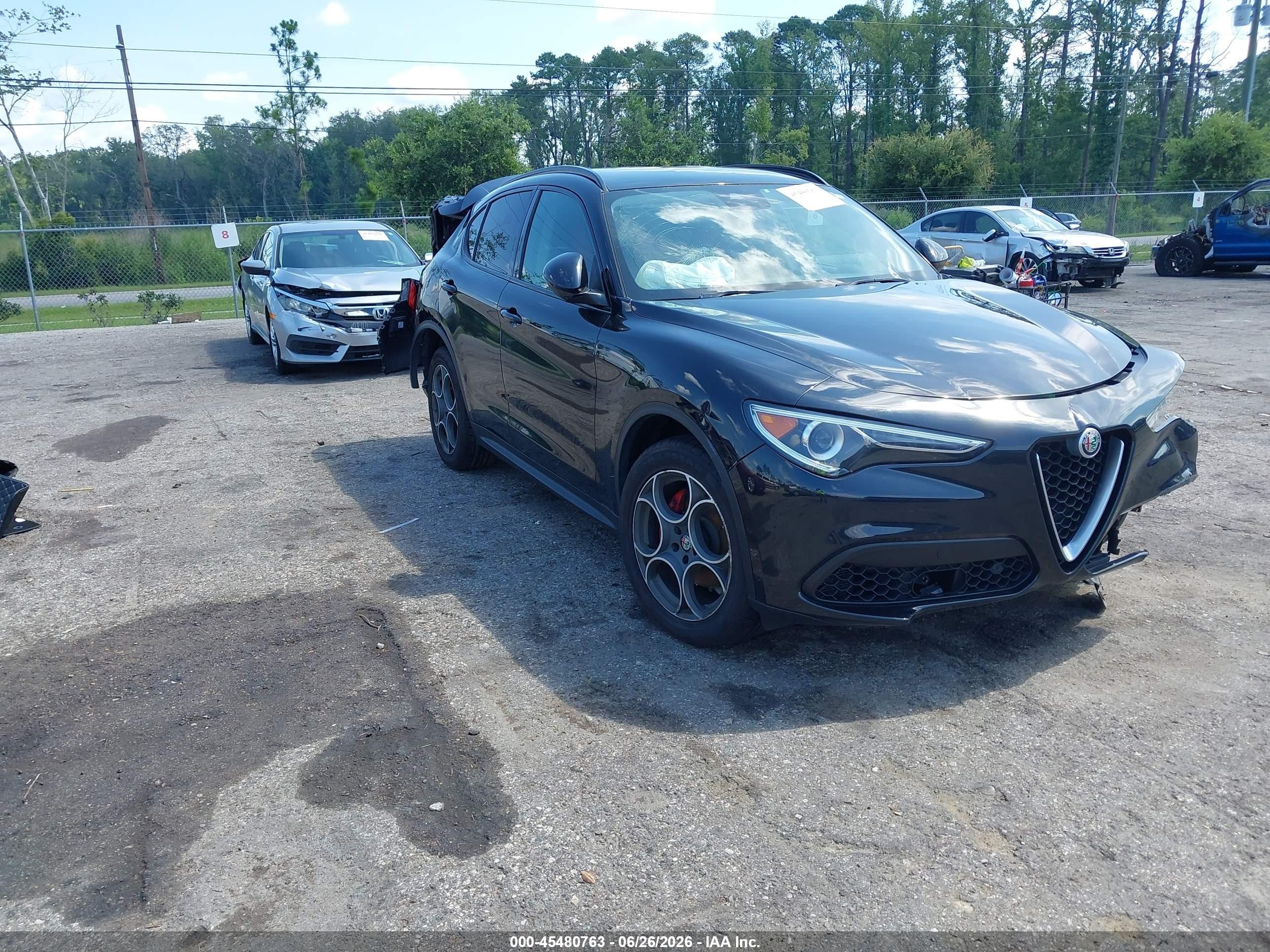 2018 Alfa Romeo Stelvio Sport, VIN ZASFAKPN1J7B91075 — All over
