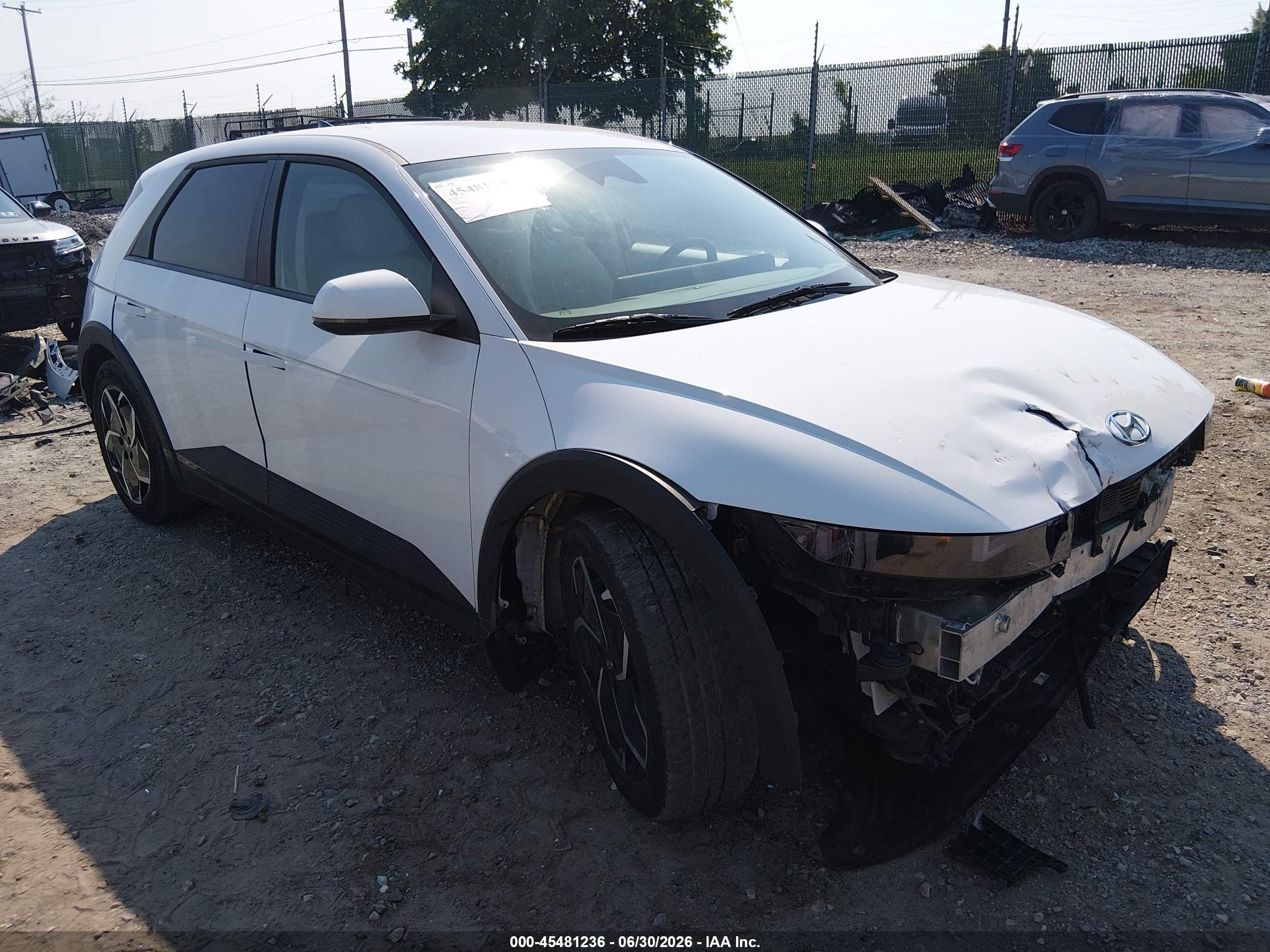 2022 Hyundai Ioniq 5 SEL, VIN KM8KNDAF6NU103312 — Front end