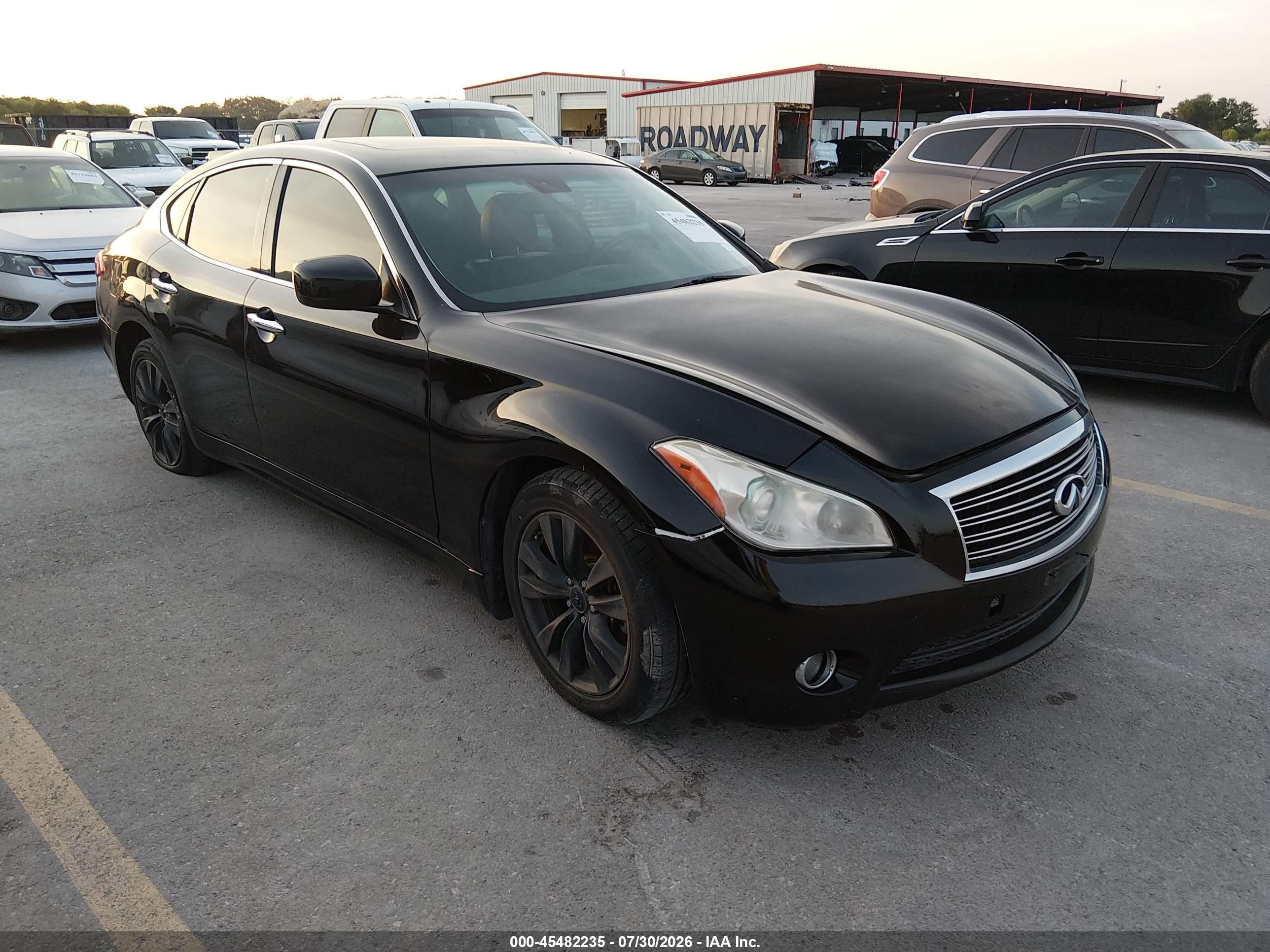 2013 Infiniti M, VIN JN1BY1APXDM513549 — Normal wear