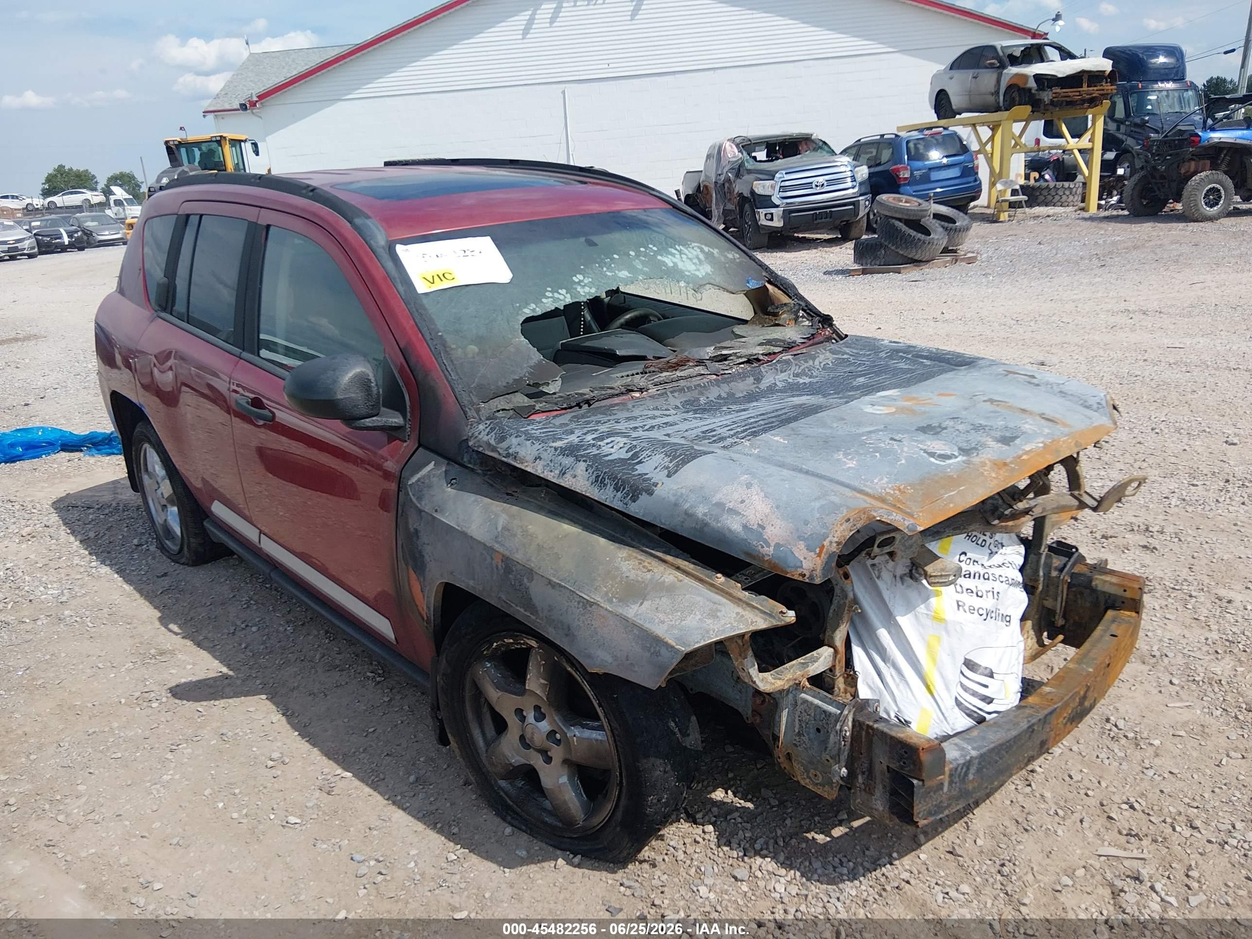 2007 Jeep Compass Limited, VIN 1J8FF57W57D188865 — Engine fire