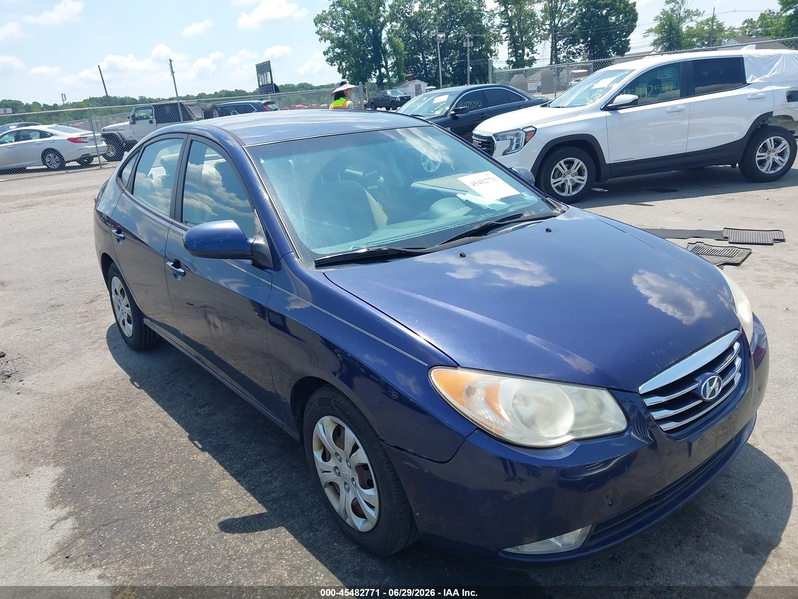 2010 Hyundai Elantra GLS, VIN KMHDU4AD9AU183340 — Side