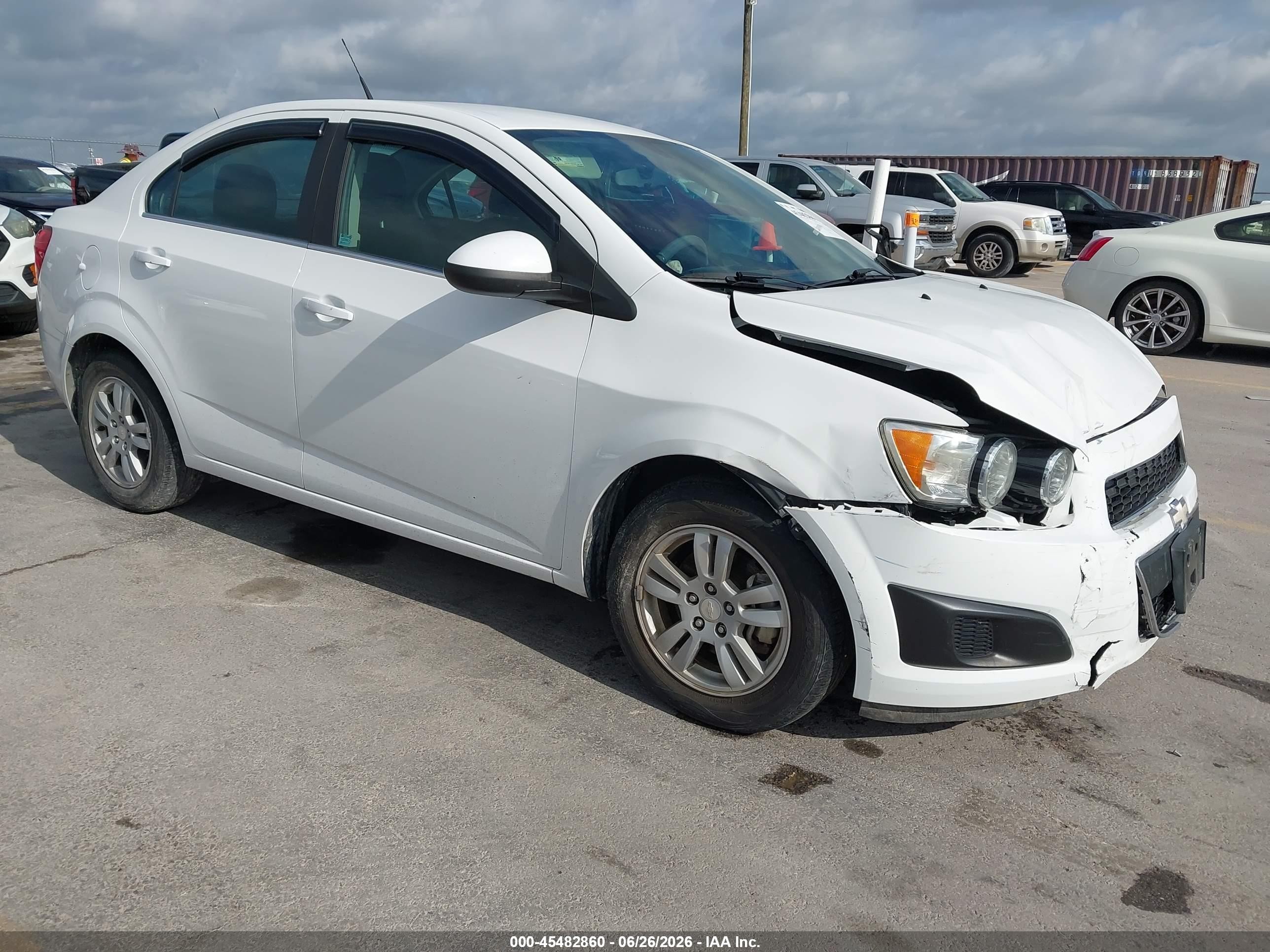 2014 Chevrolet Sonic LT, VIN 1G1JC5SH4E4184055 — Front end