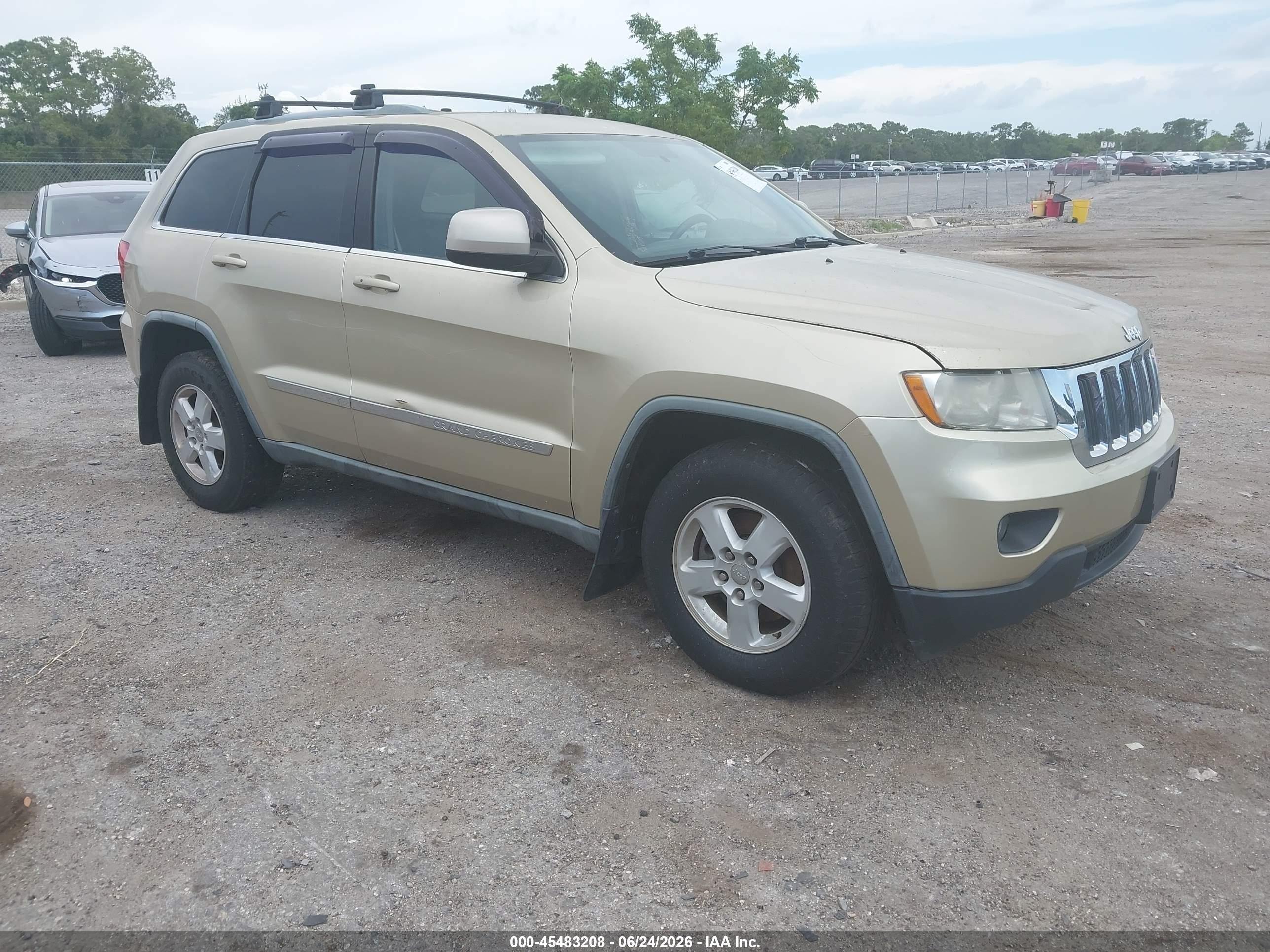 2012 Jeep Grand Cherokee Laredo, VIN 1C4RJFAG4CC179939 — Фото с аукциона 1 of 11